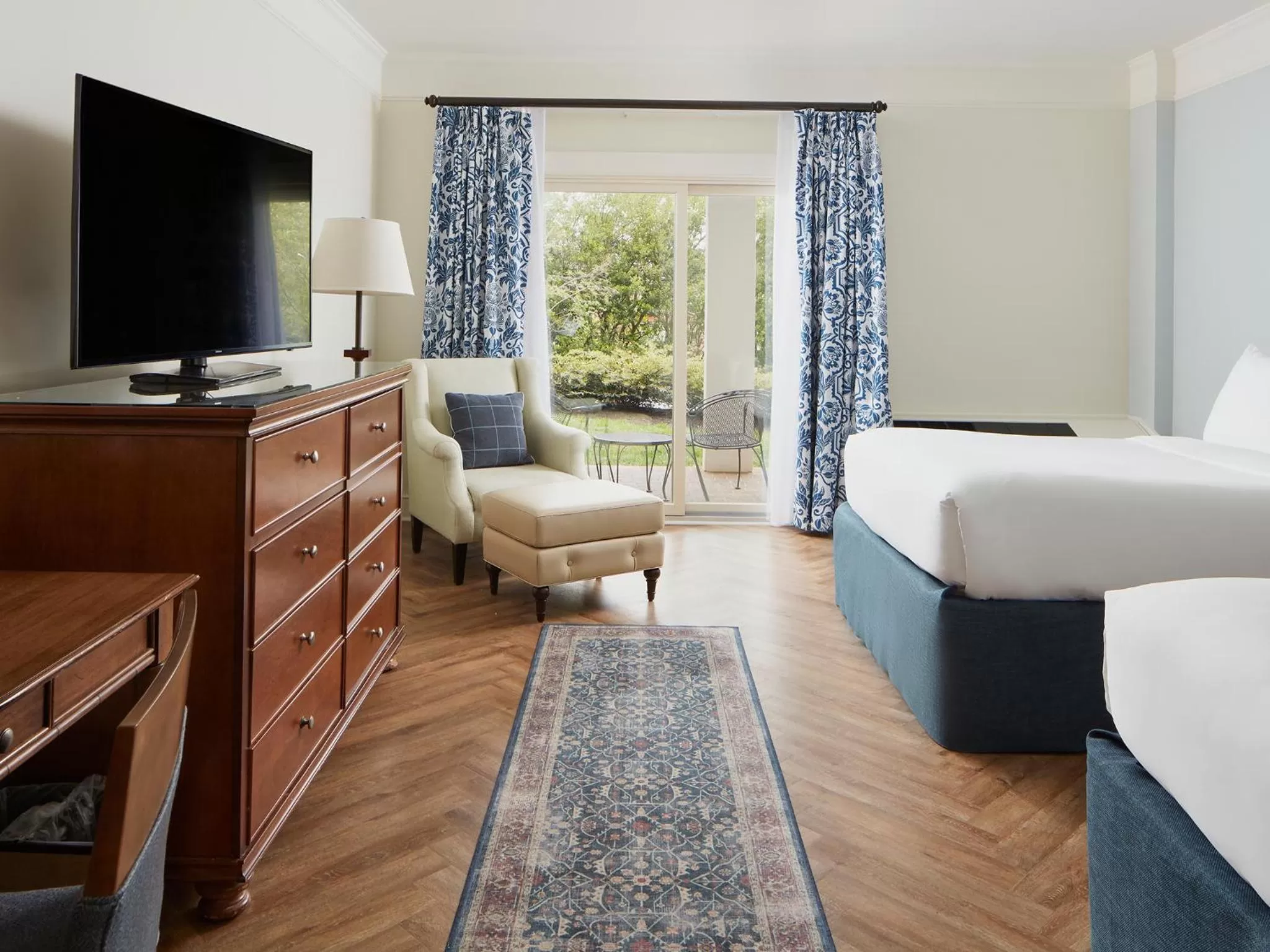 Pets, Bed in Boar's Head Resort