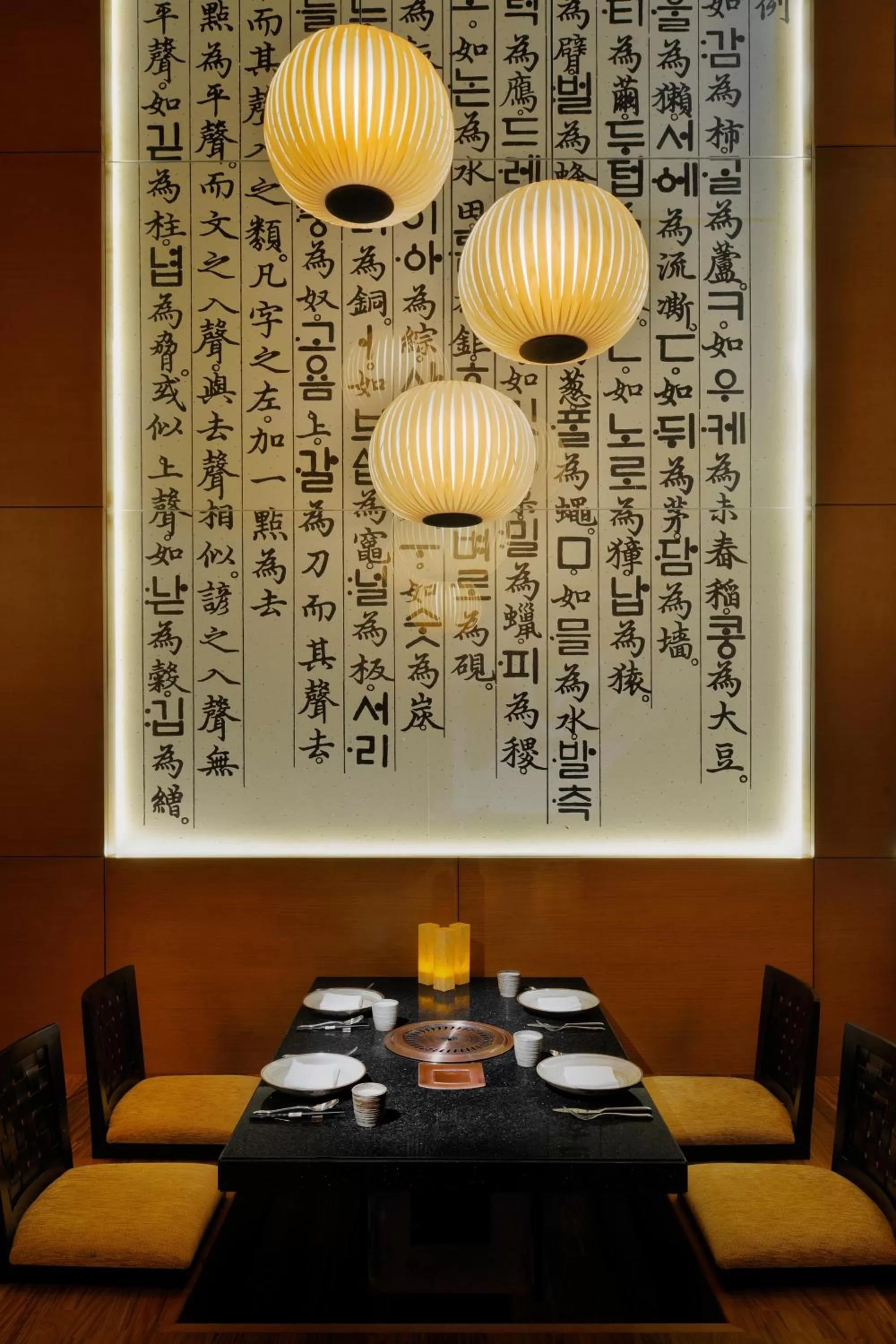 Restaurant/places to eat in Asiana Hotel Dubai