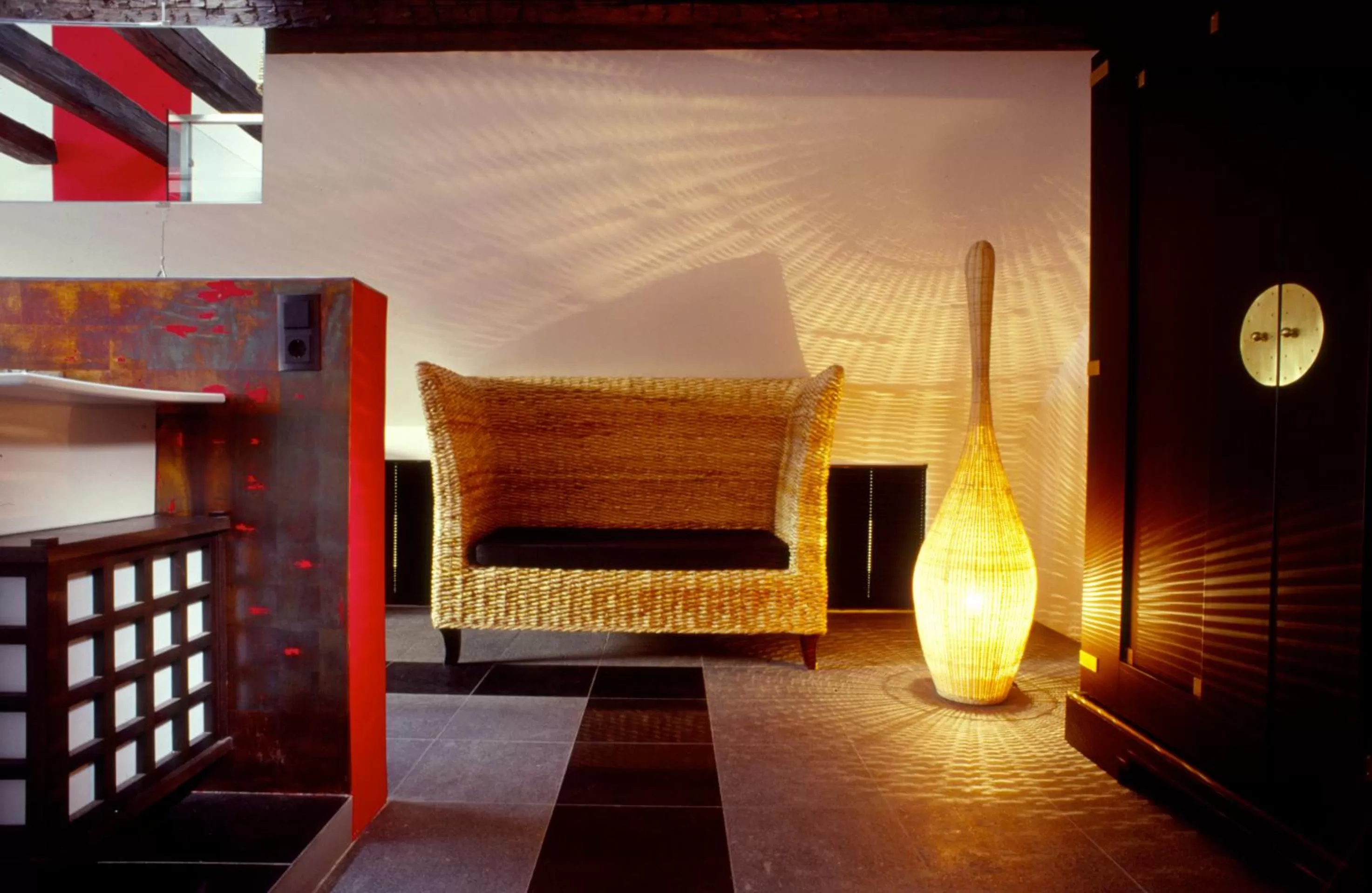 Photo of the whole room, Bed in Der Zauberlehrling