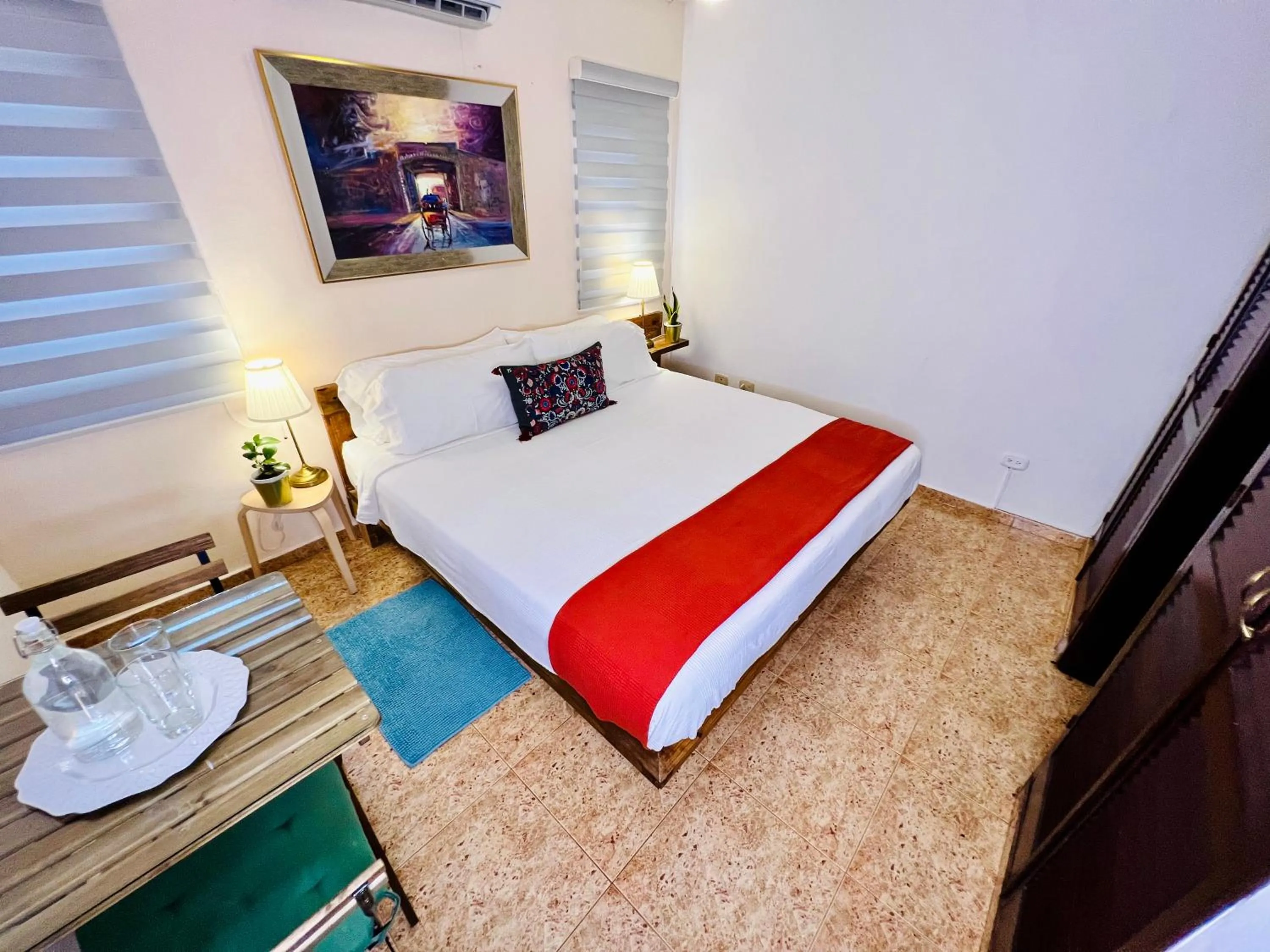 Bed in Suite Colonial by Cristi