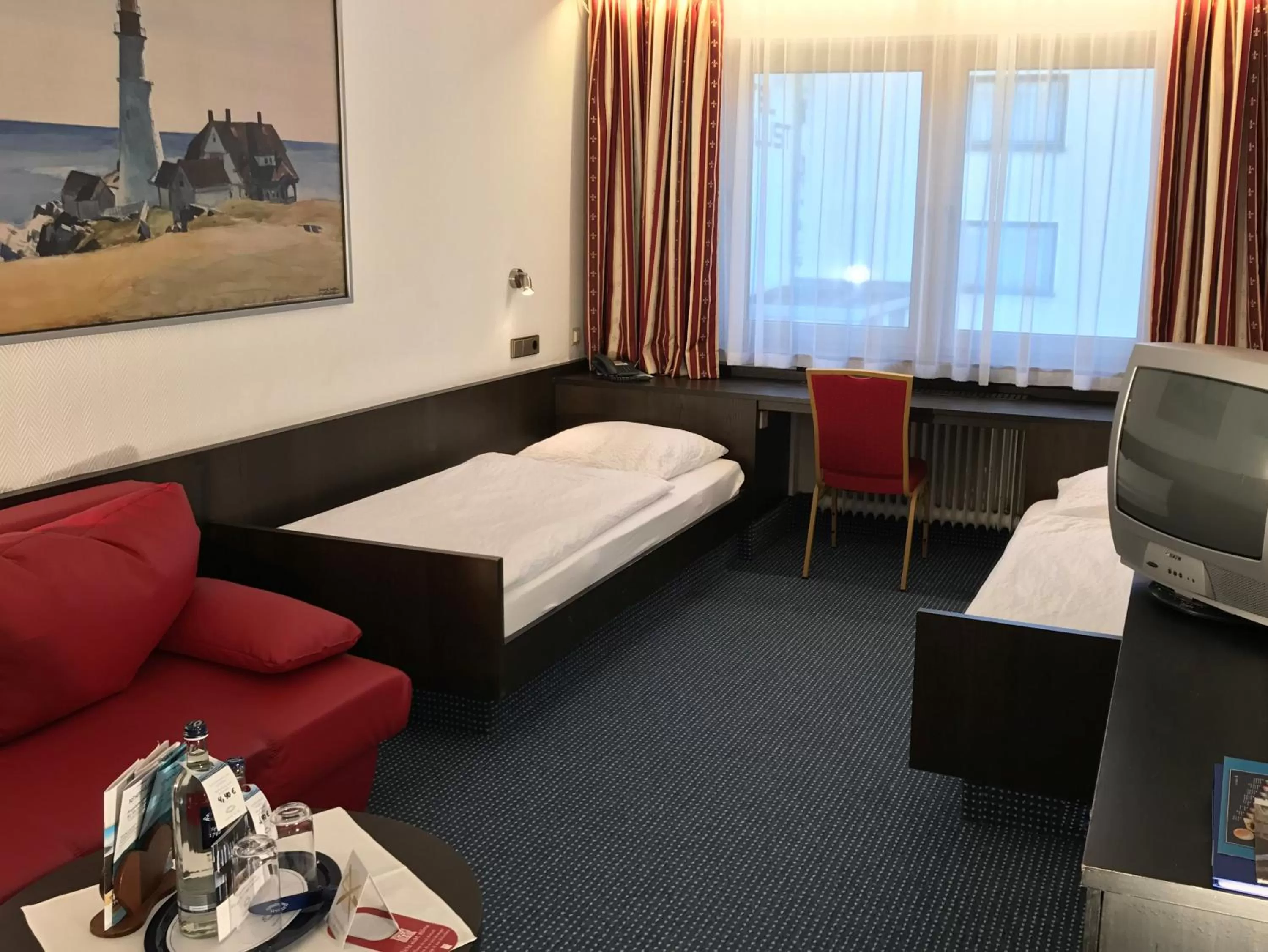 Photo of the whole room, Bed in Hotel Rheinlust