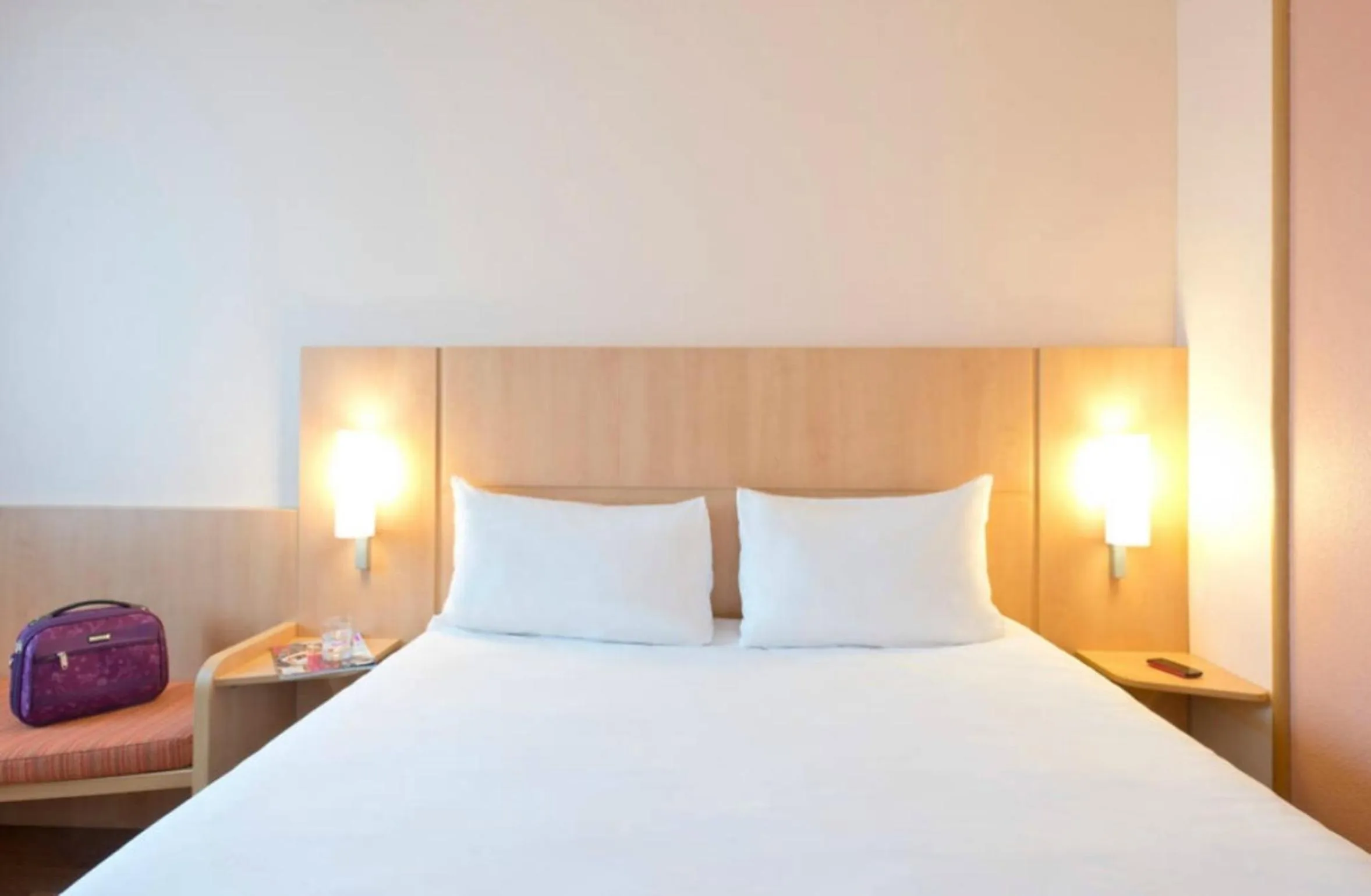 Bed in Ibis Warszawa Ostrobramska