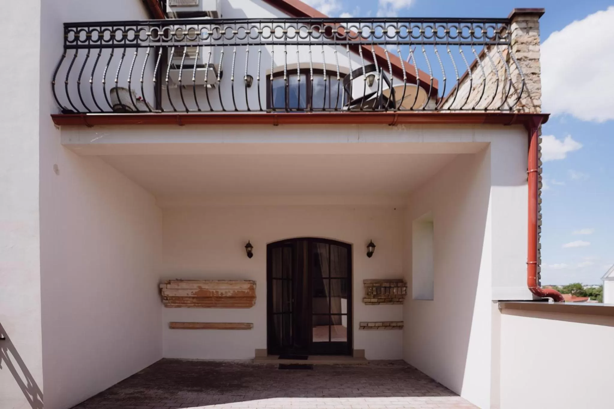 Patio in Moon Garden Old Town Hotel
