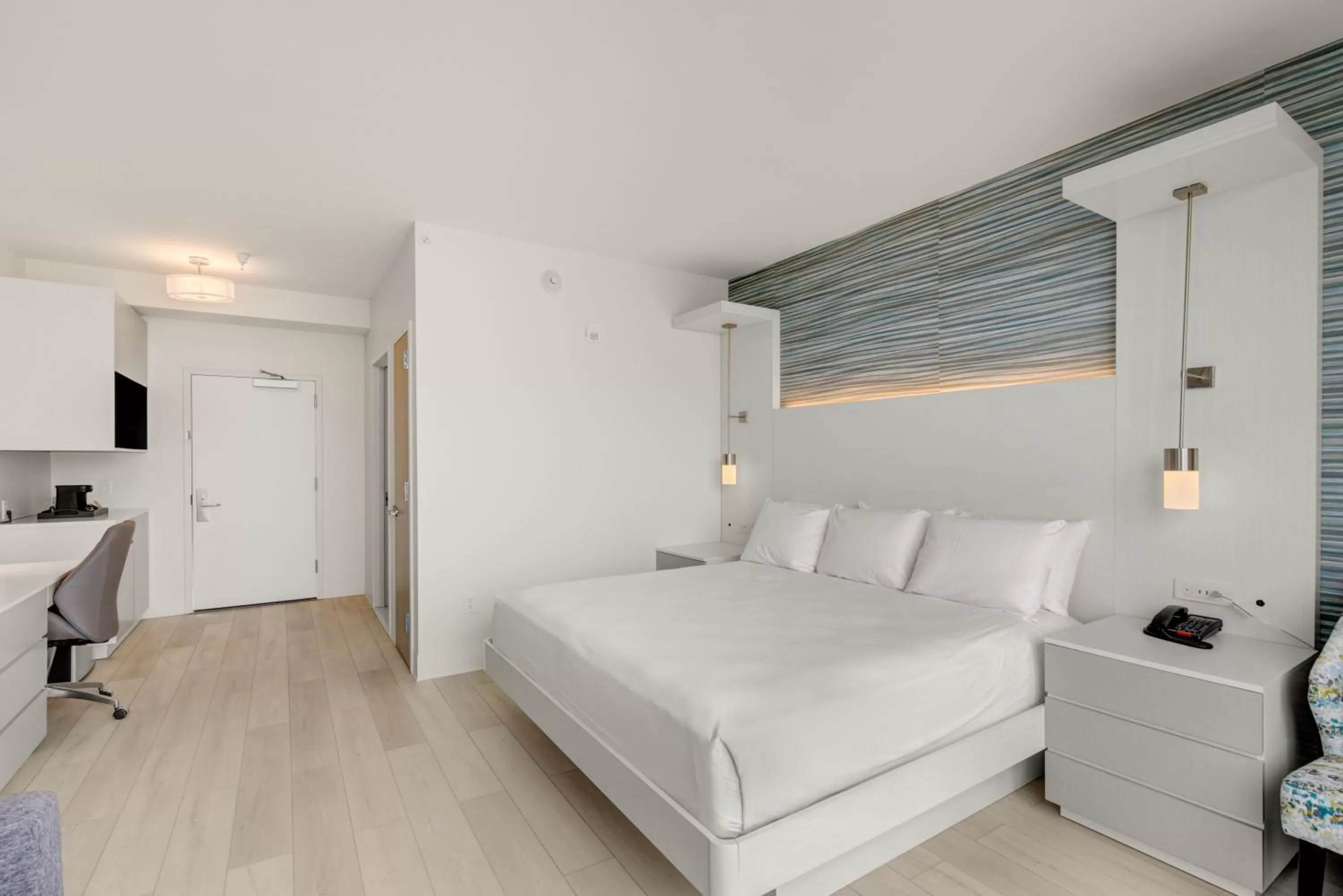 Deluxe King Room in BeachWalk at Sea Bright