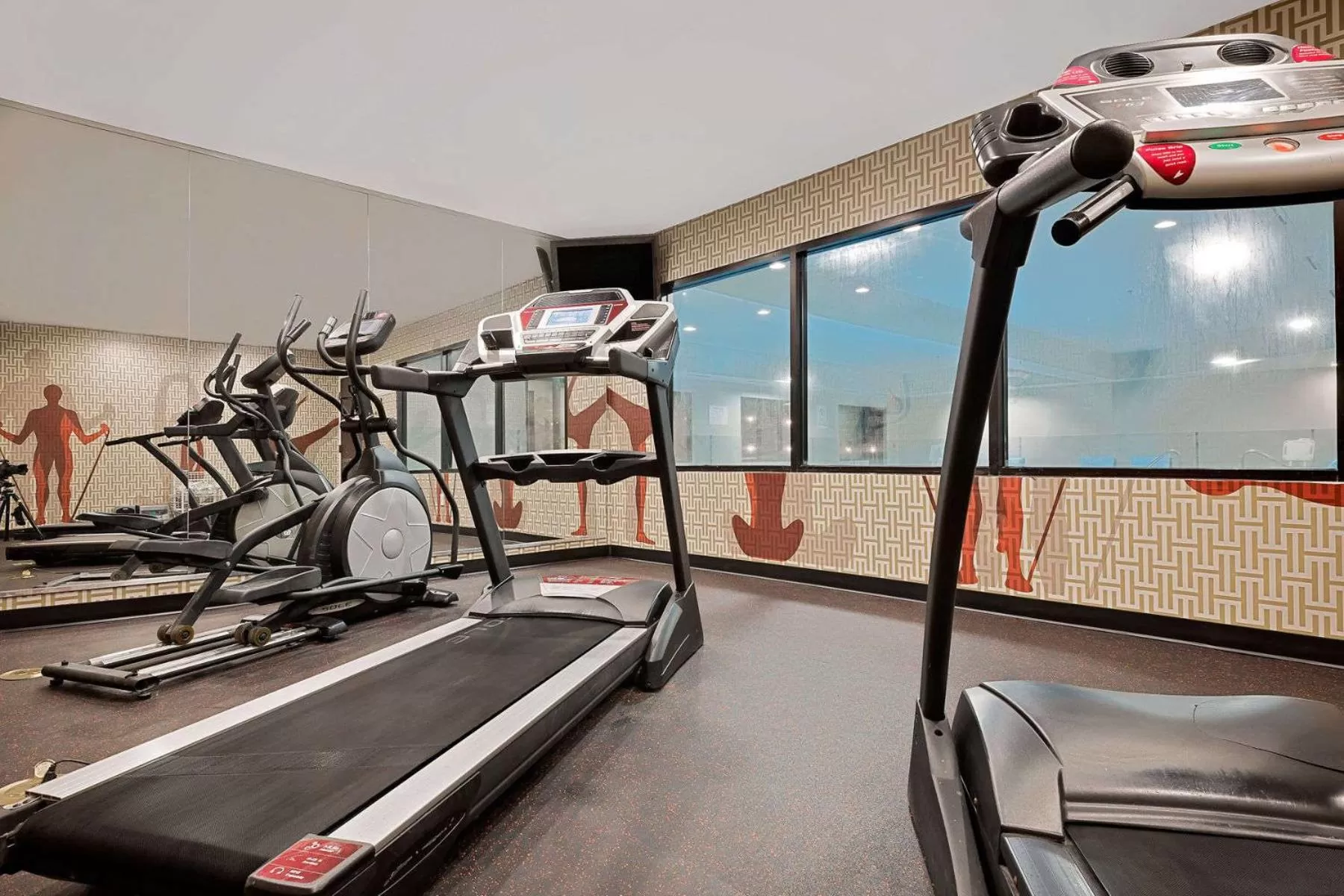 Fitness centre/facilities in Hawthorn Extended Stay by Wyndham Columbus West