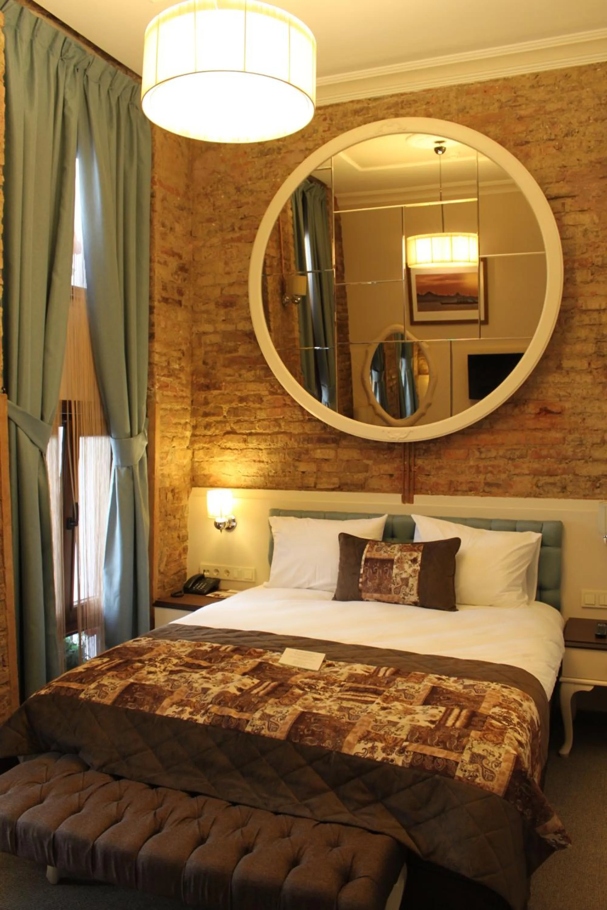 Bed in Collage Pera Hotel