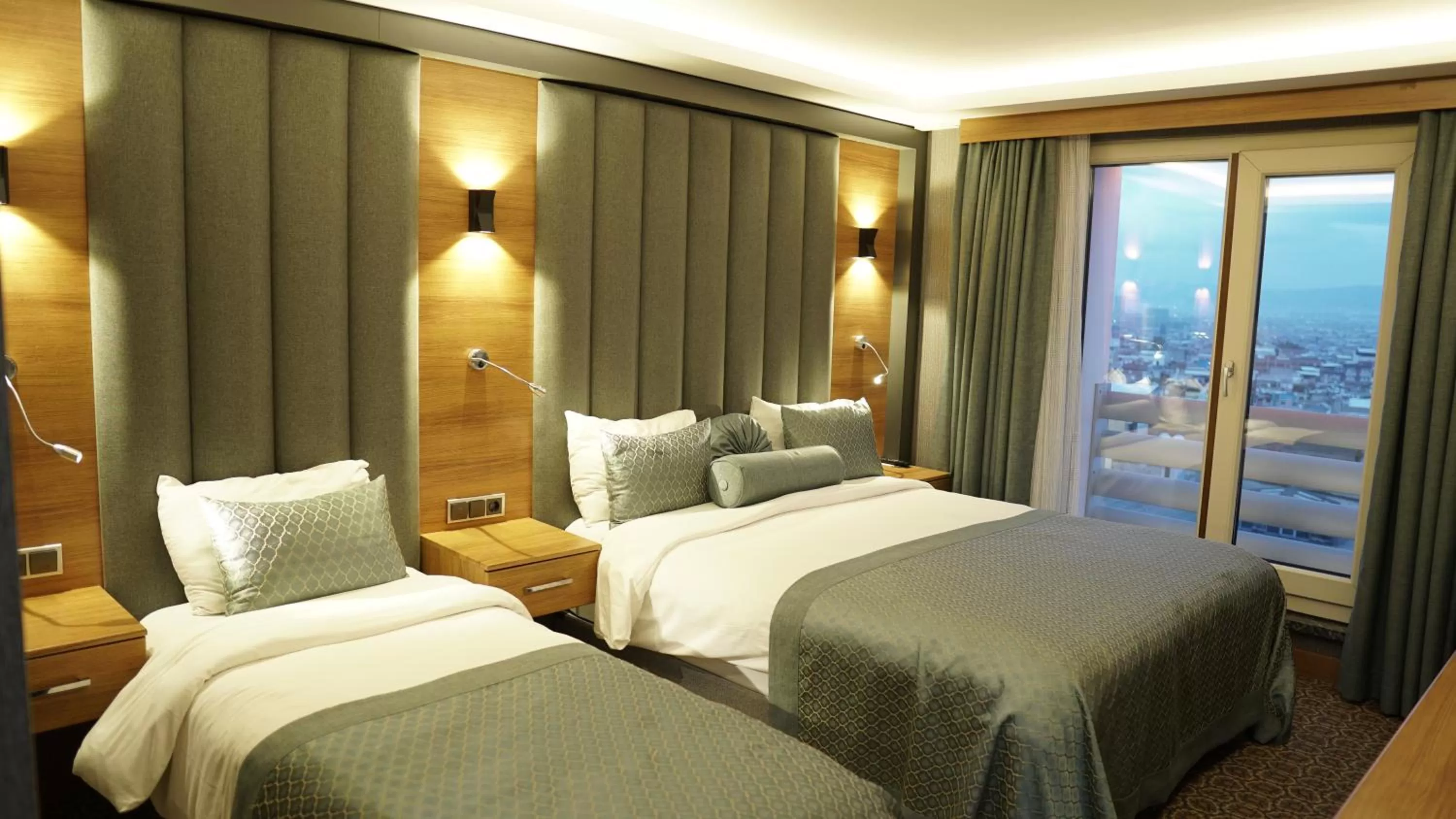 Bed in Green Prusa Hotel