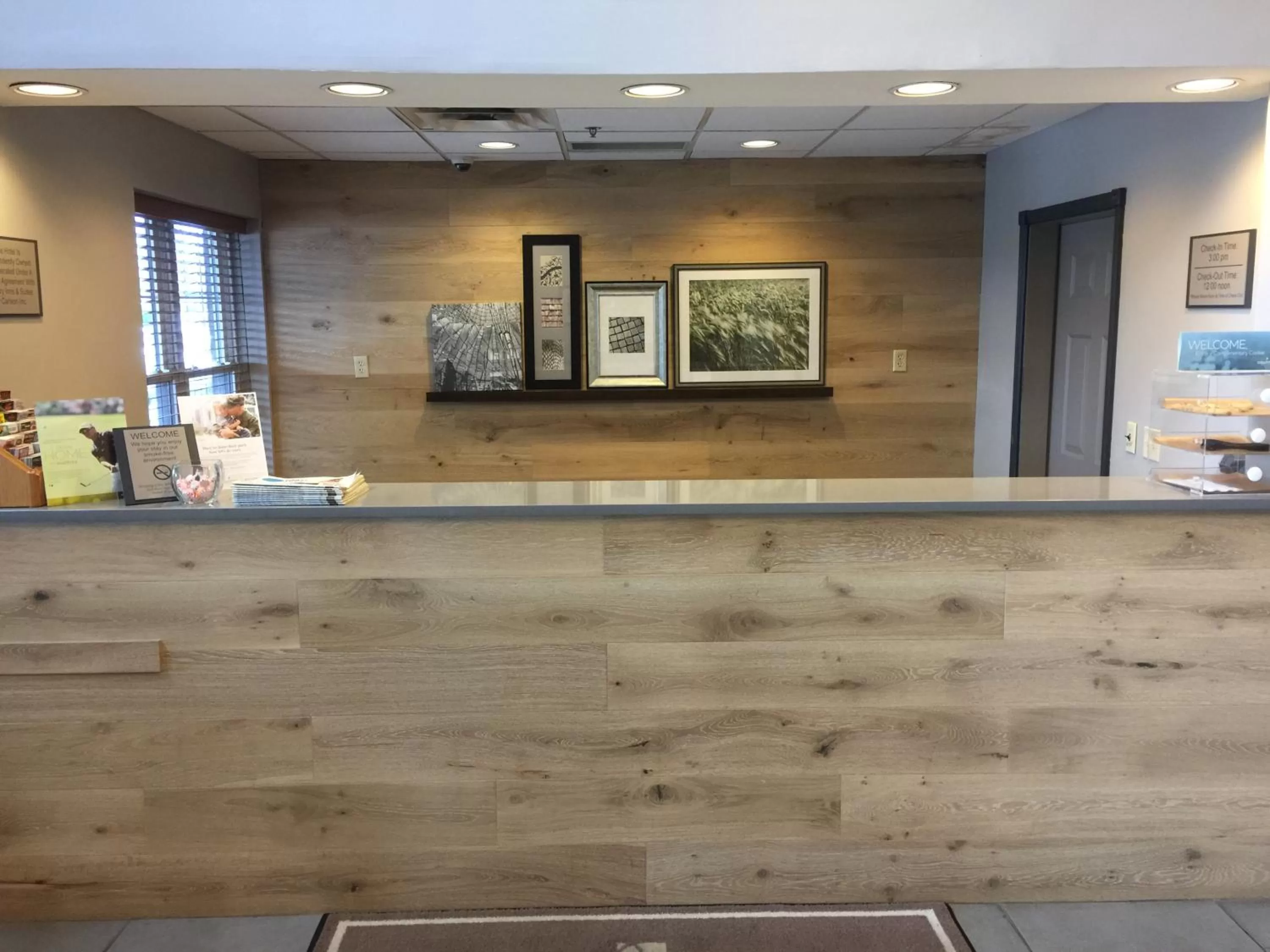 Area and facilities in Country Inn & Suites by Radisson, Louisville East, KY