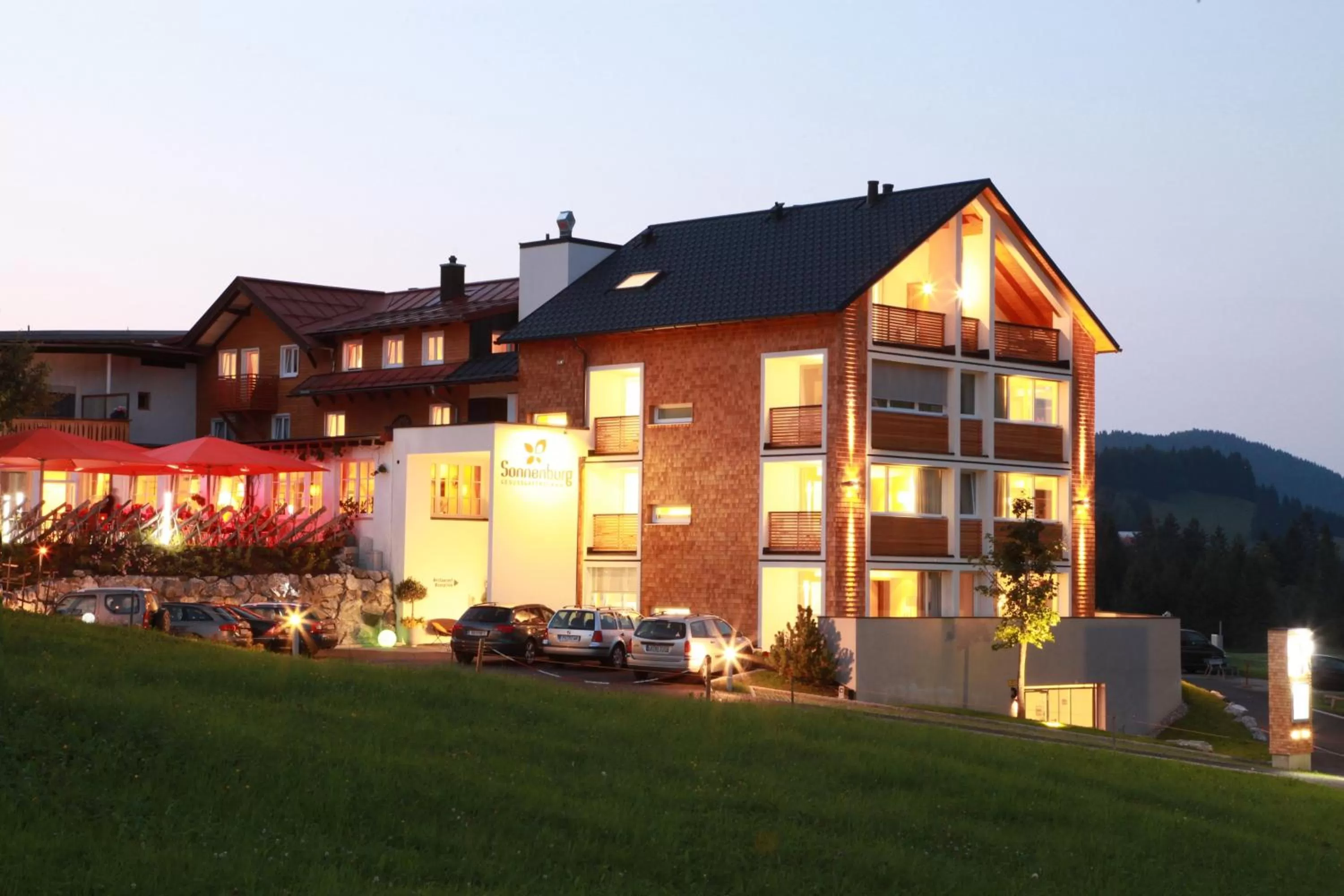 Facade/entrance in Genuss- & Aktivhotel Sonnenburg