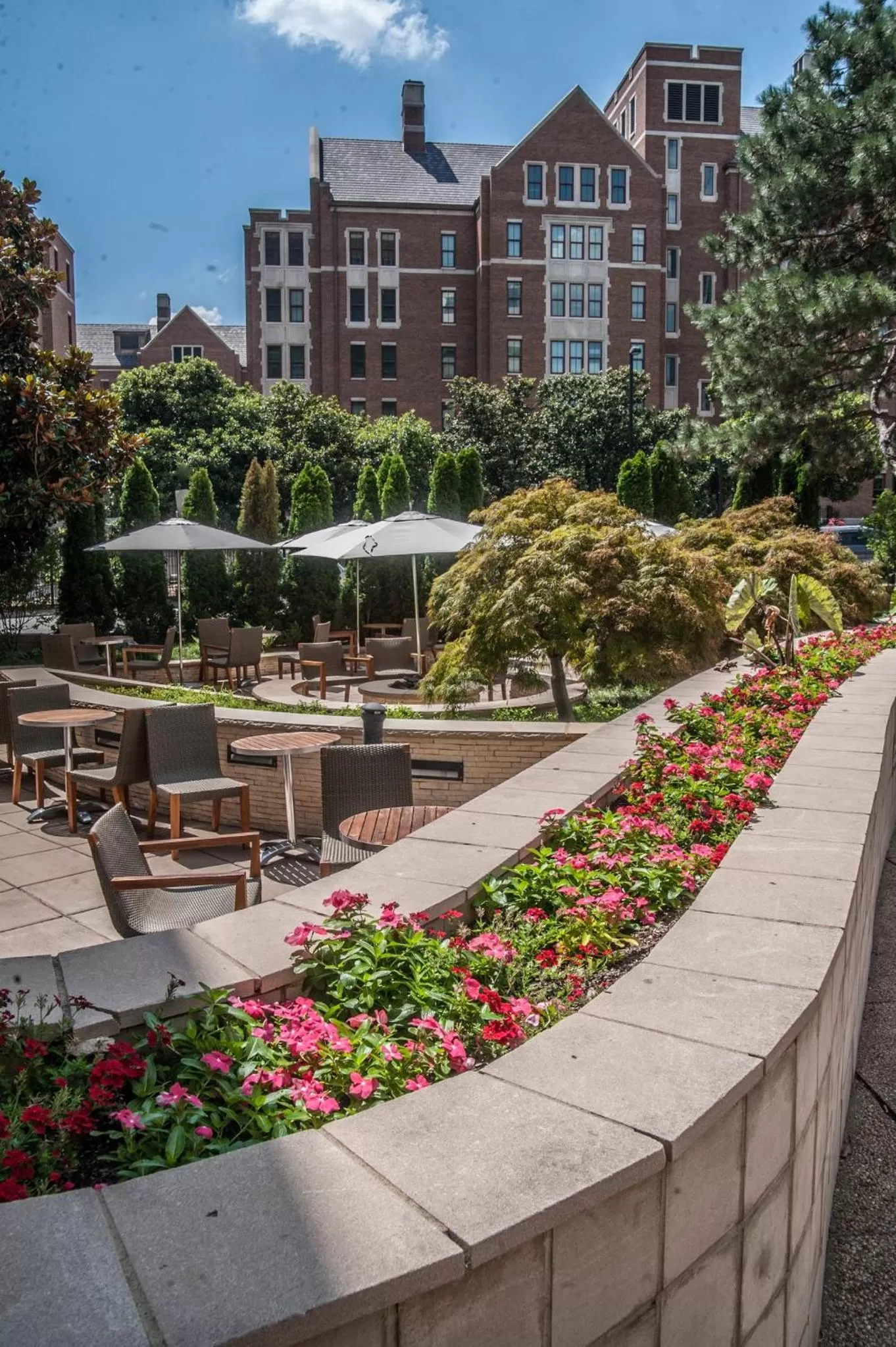 Photo of the whole room in Loews Nashville Hotel at Vanderbilt Plaza