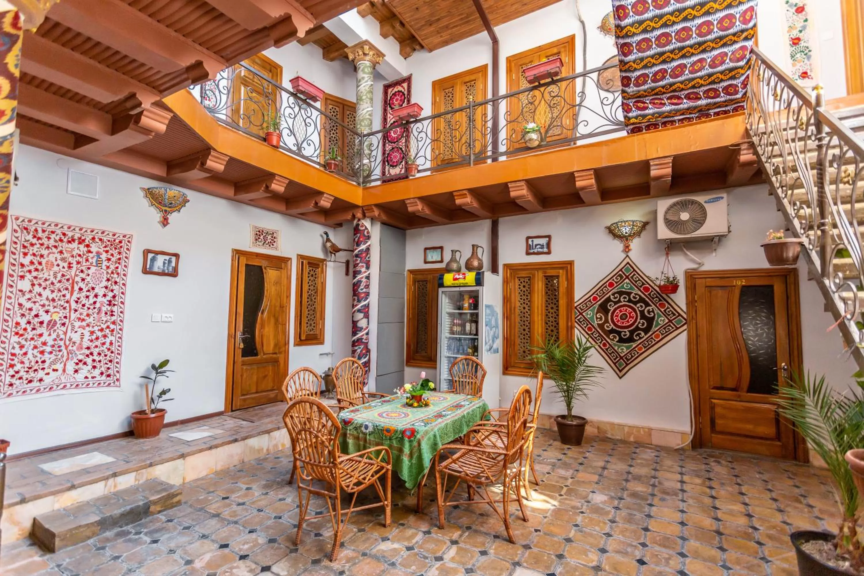 Patio in Rizo Boutique