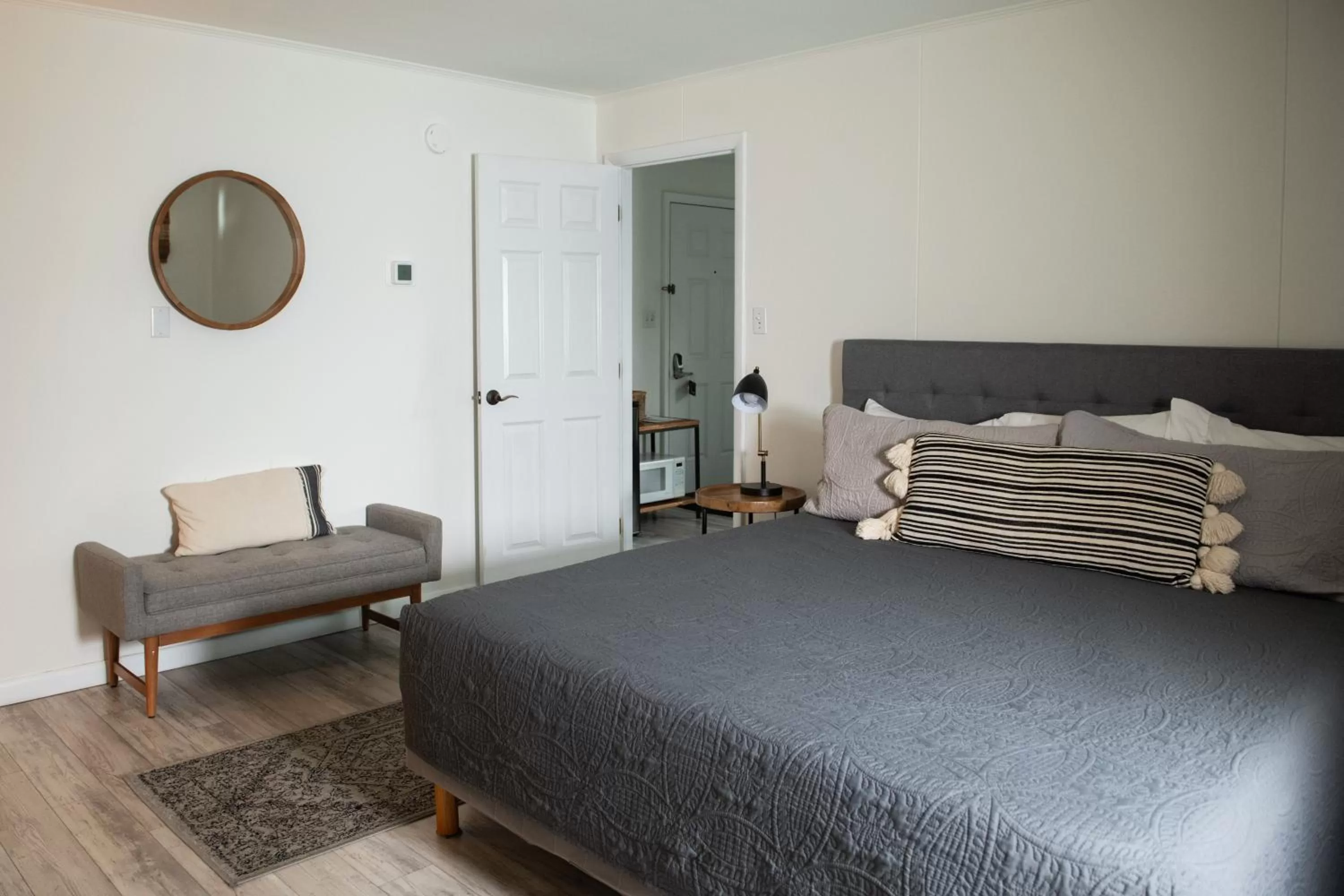 Bed in The Carriage House at Strasburg