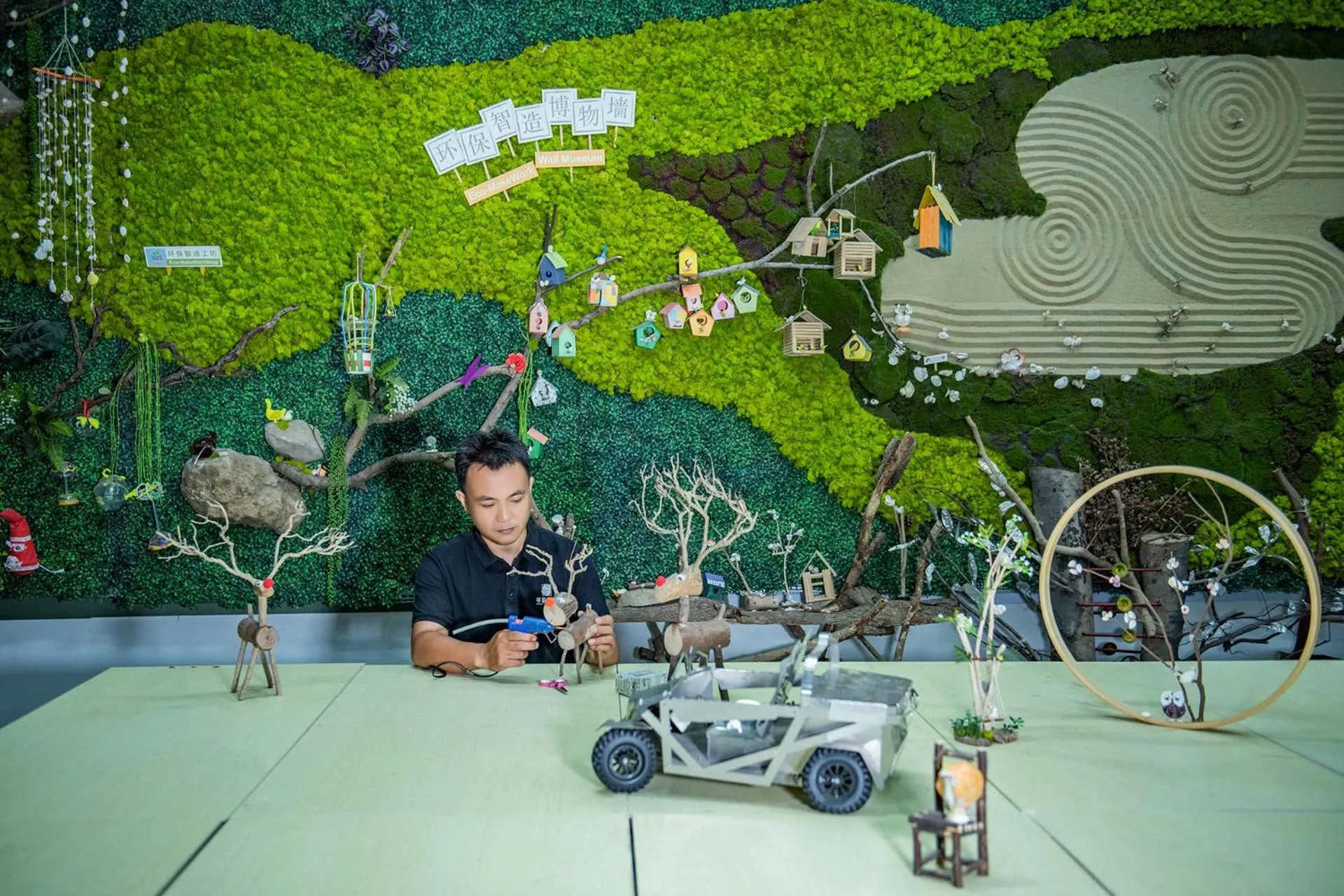 Children play ground in Mission Hills Hotel Resorts Shenzhen