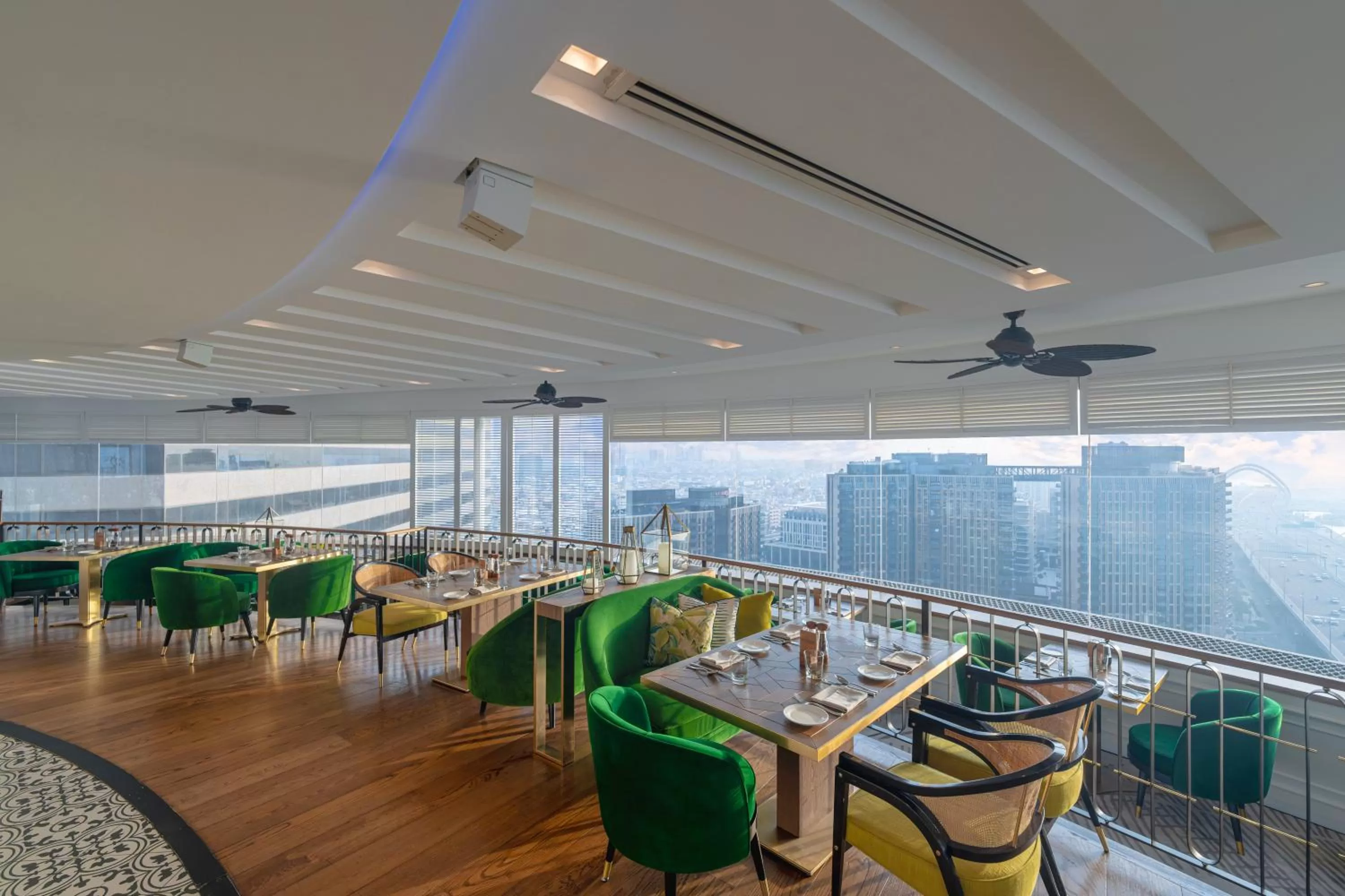 Restaurant/places to eat in Hyatt Regency Dubai - Corniche