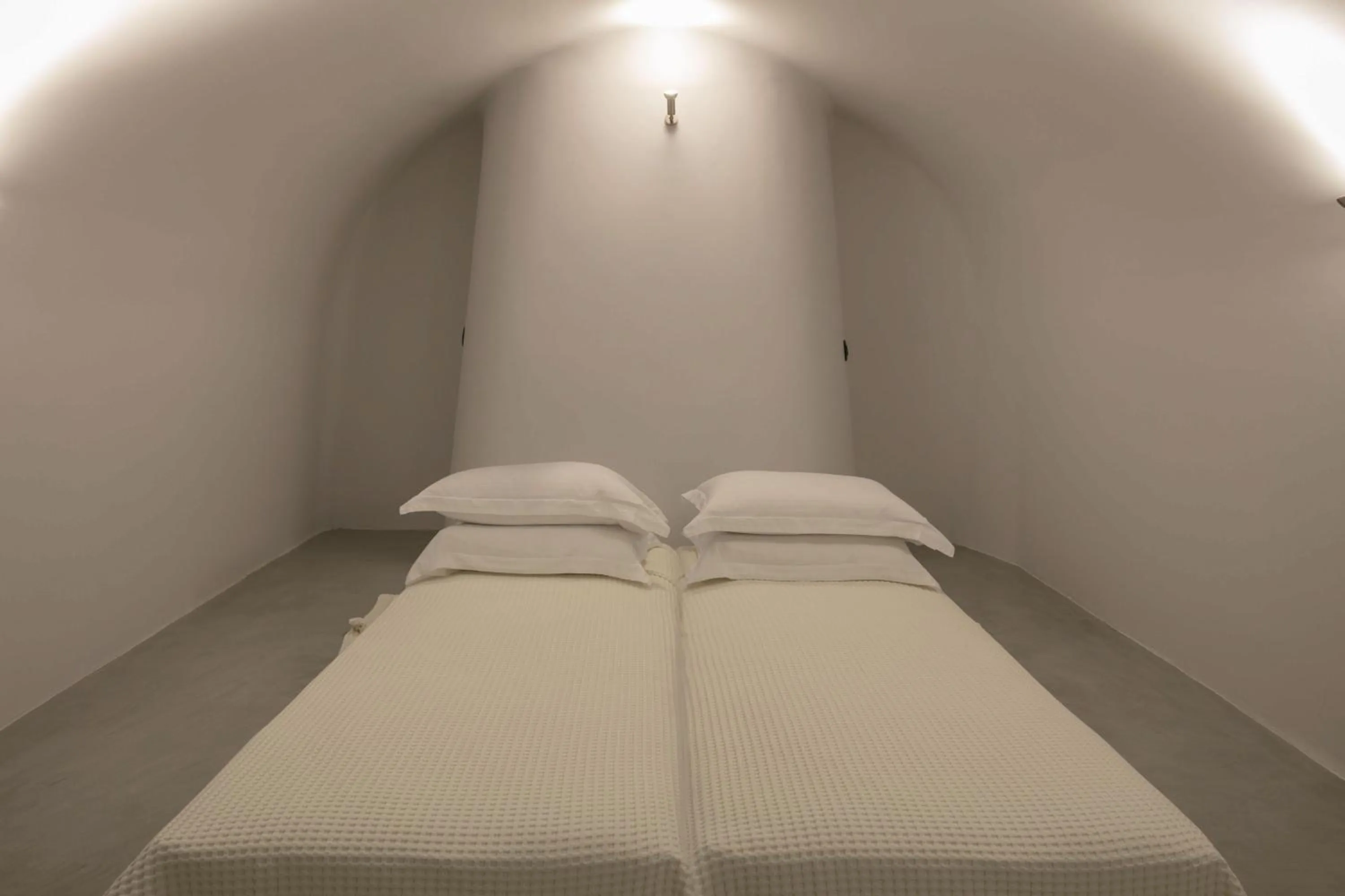 Bedroom, Bed in Aria Suites & Villas