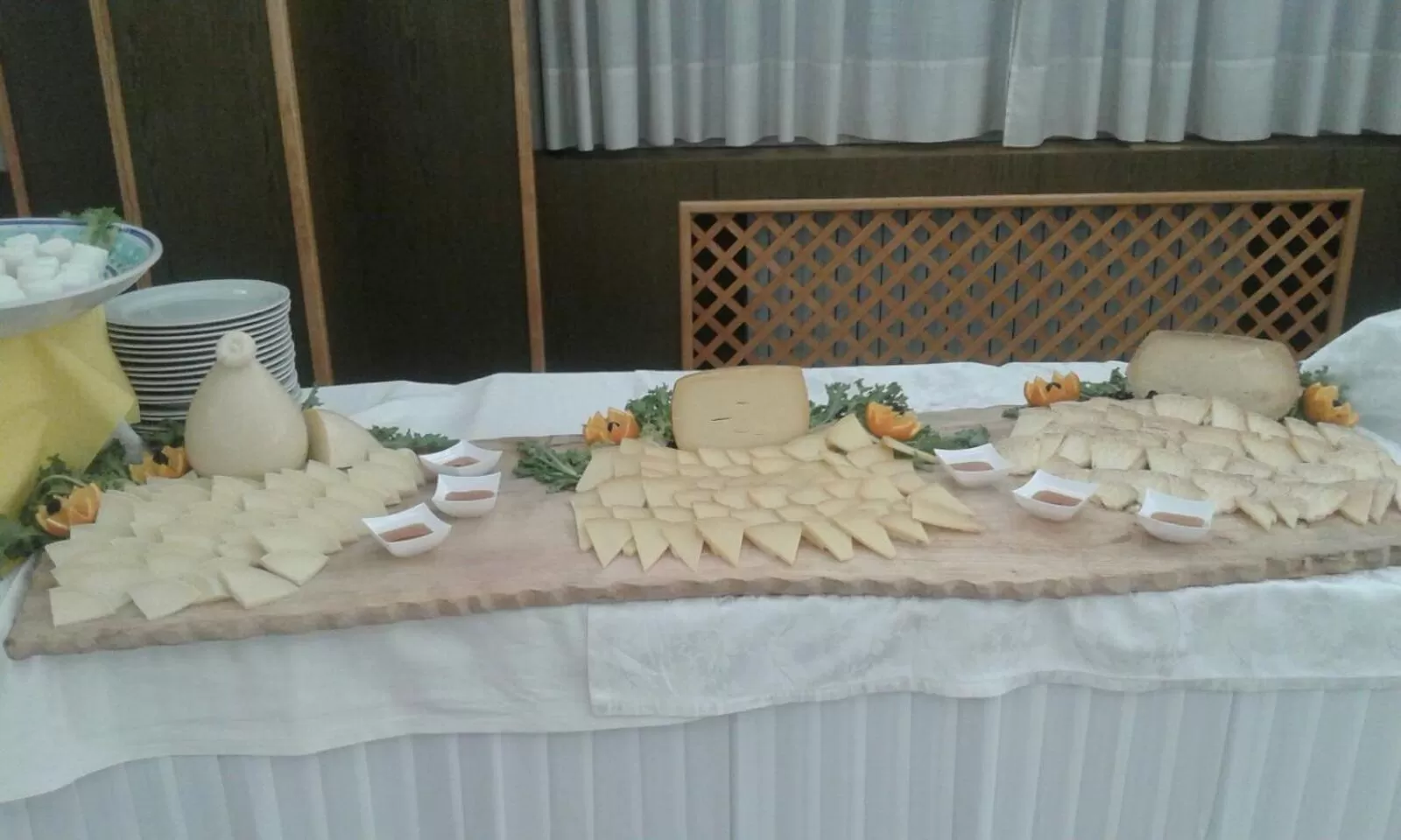 Restaurant/places to eat, Food in Hotel Belvedere