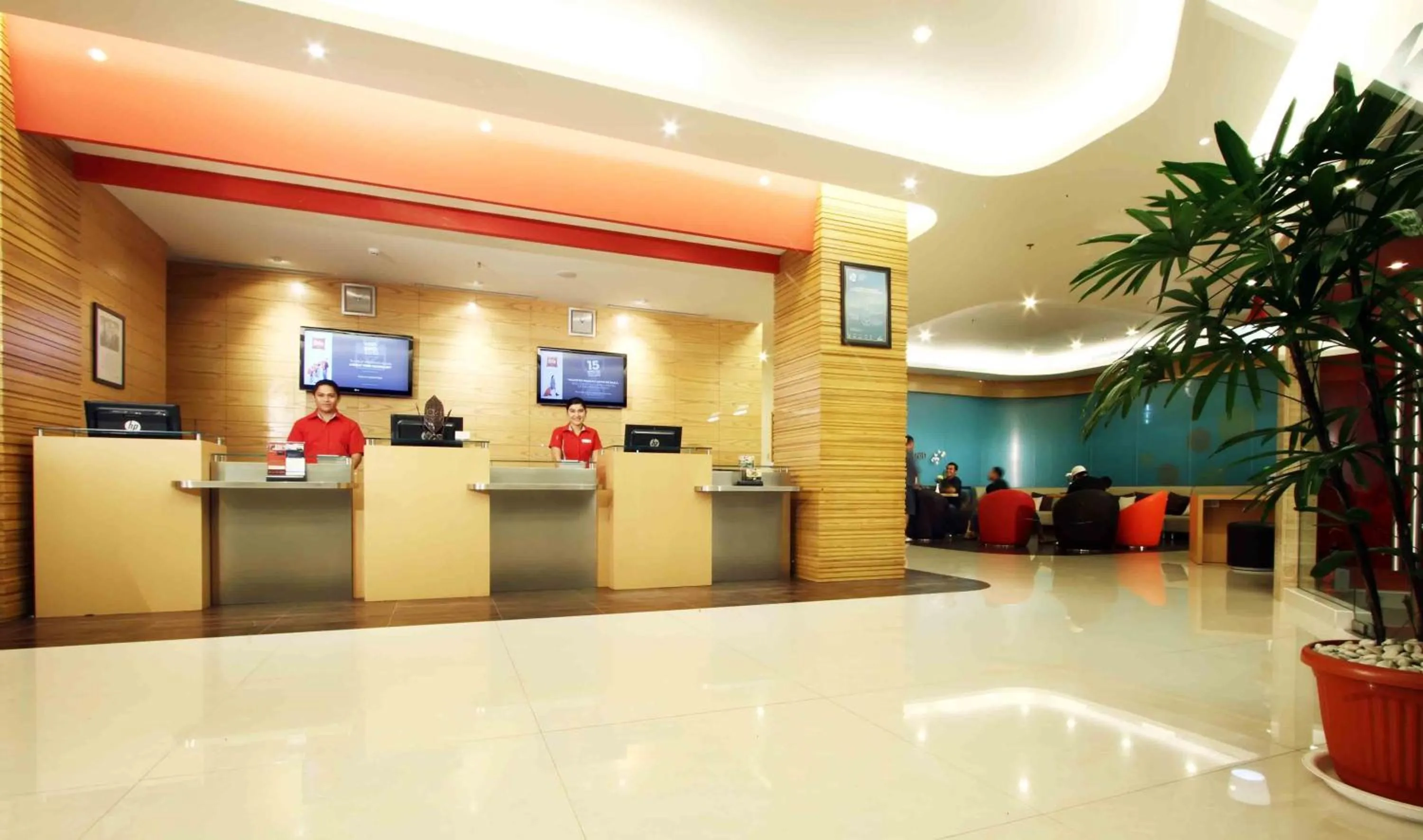 Lobby or reception in Ibis Balikpapan