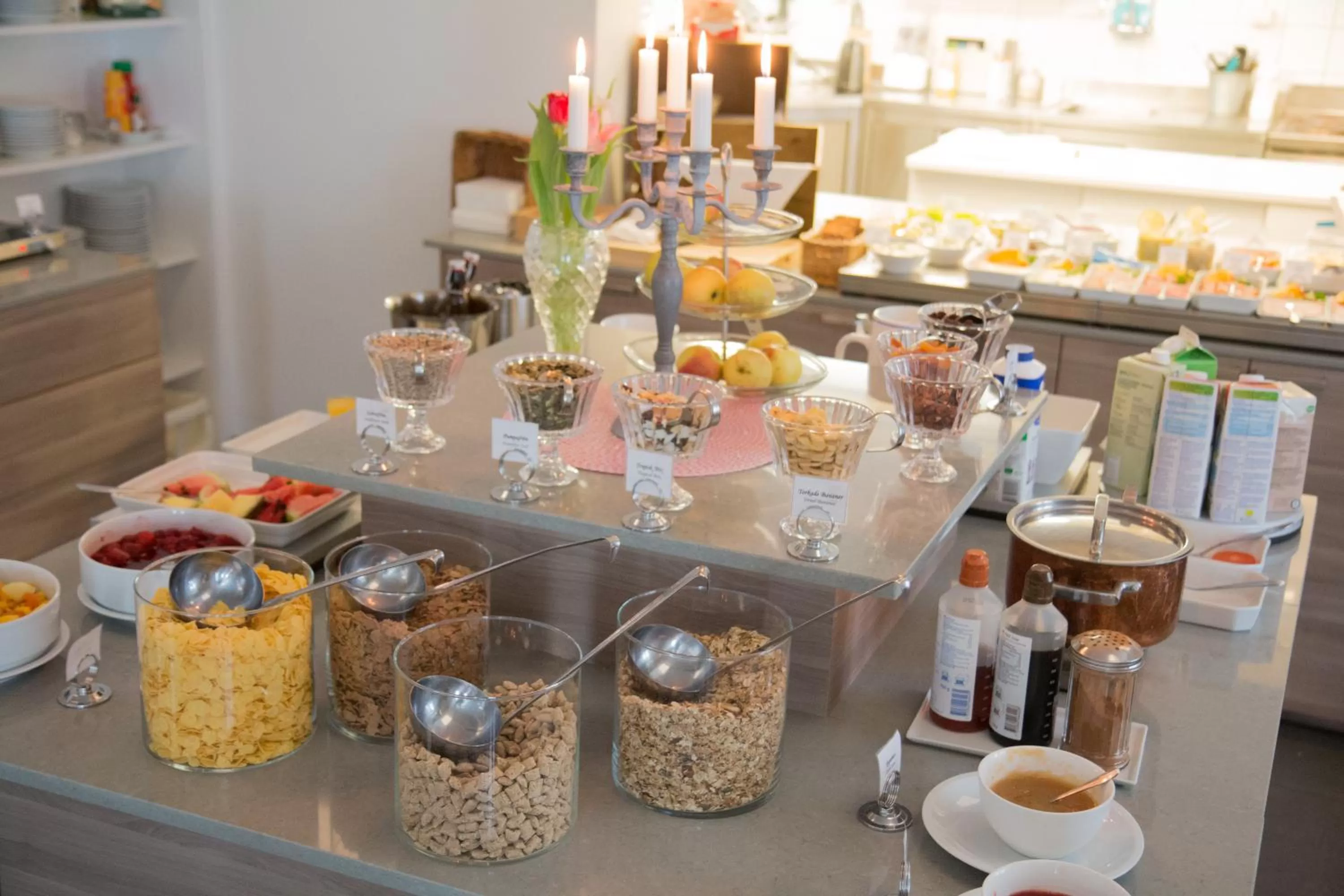 Continental breakfast in Hotell Conrad