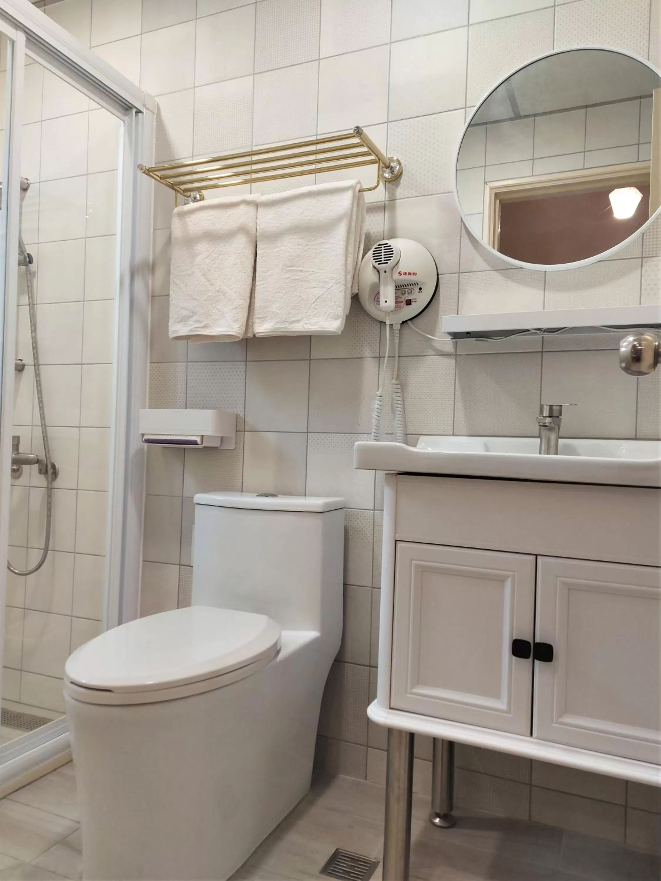 Bathroom in Dosun B&B