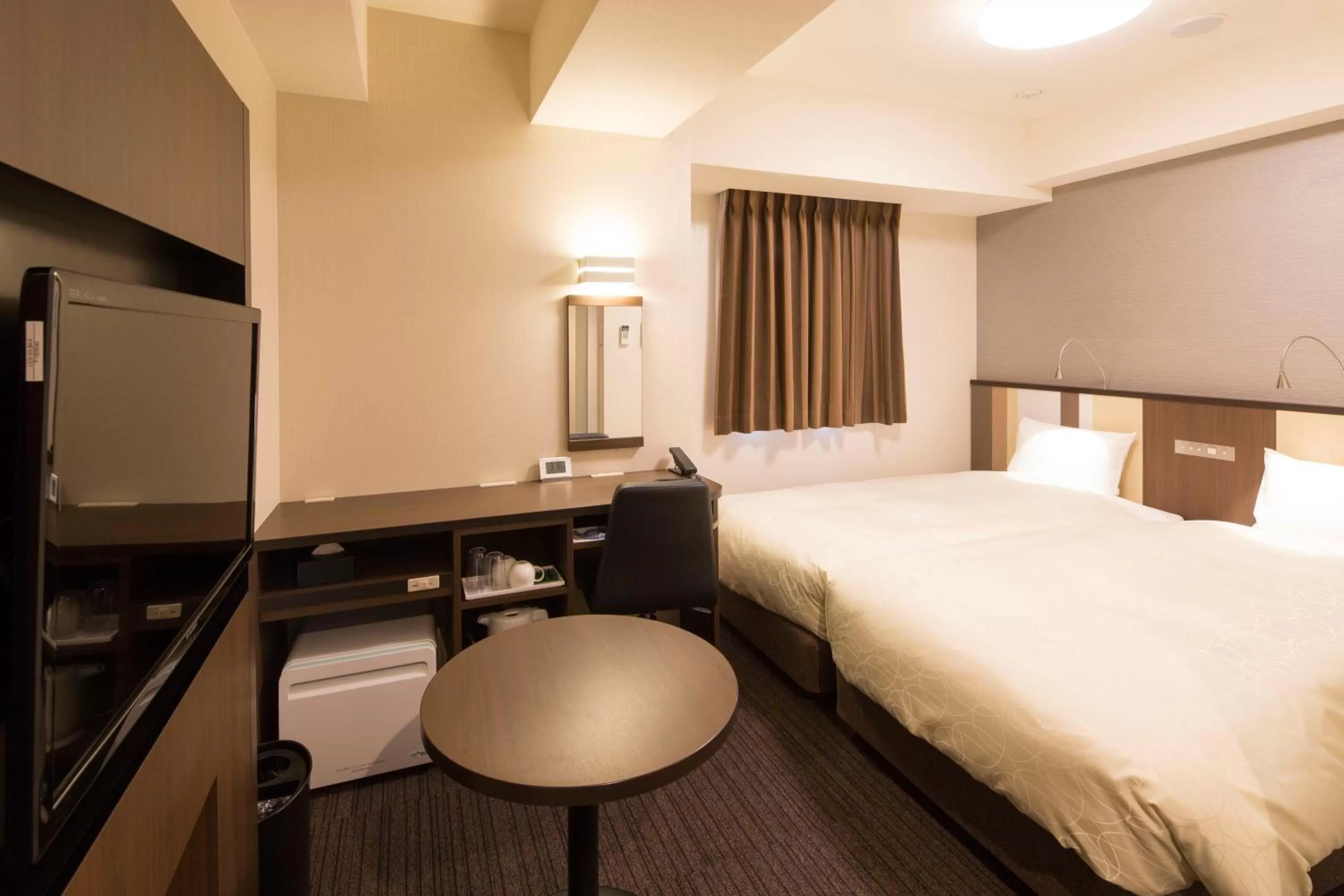 Hollywood Twin Room - Smoking in Sanco Inn Nagoya Nishiki Shikinoyu