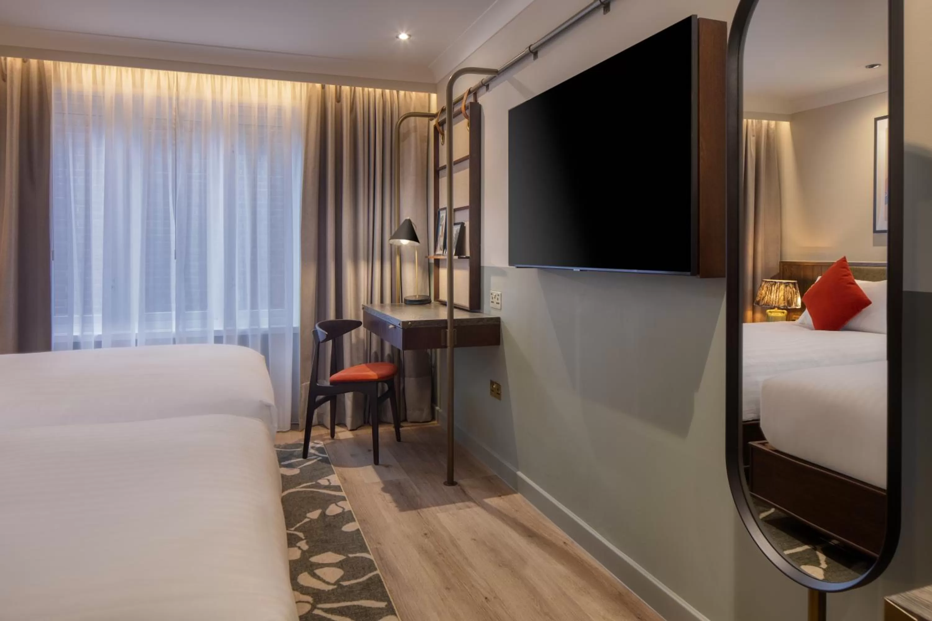 Bedroom, Bed in The Samuel Ryder Hotel St Albans, Tapestry Collection Hilton