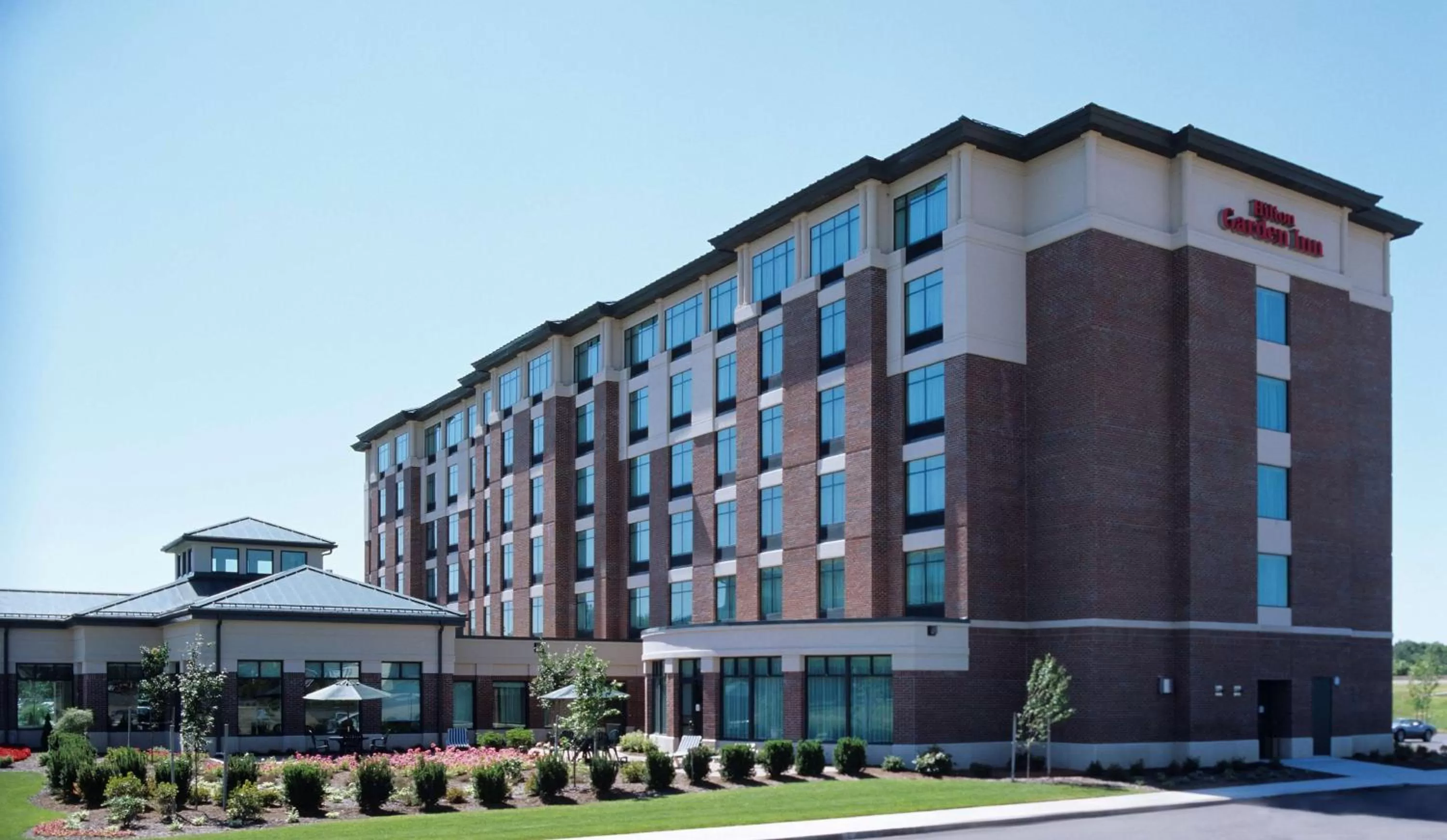 Property building in Hilton Garden Inn Hartford South/Glastonbury