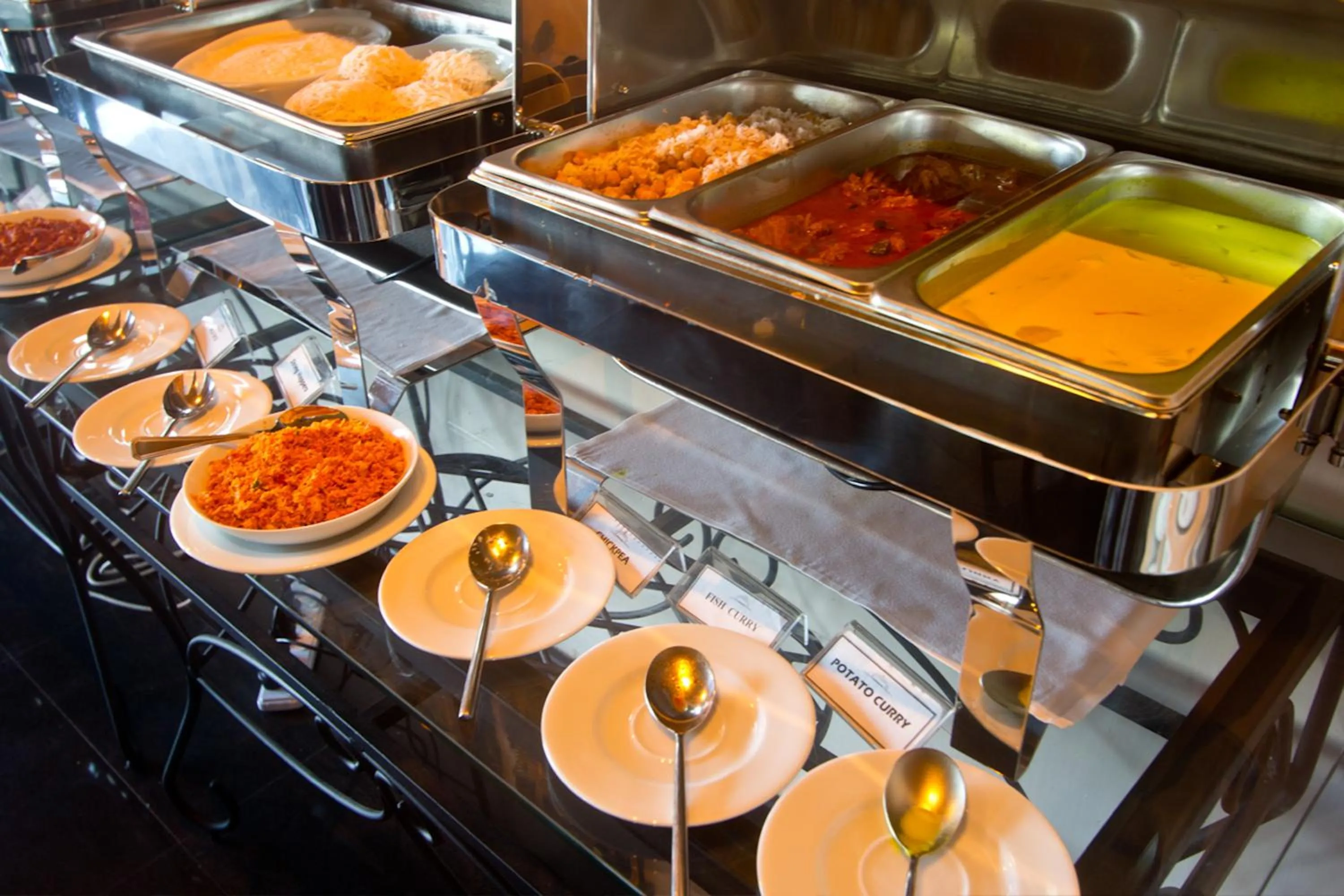 Food in Randholee Resort & Spa