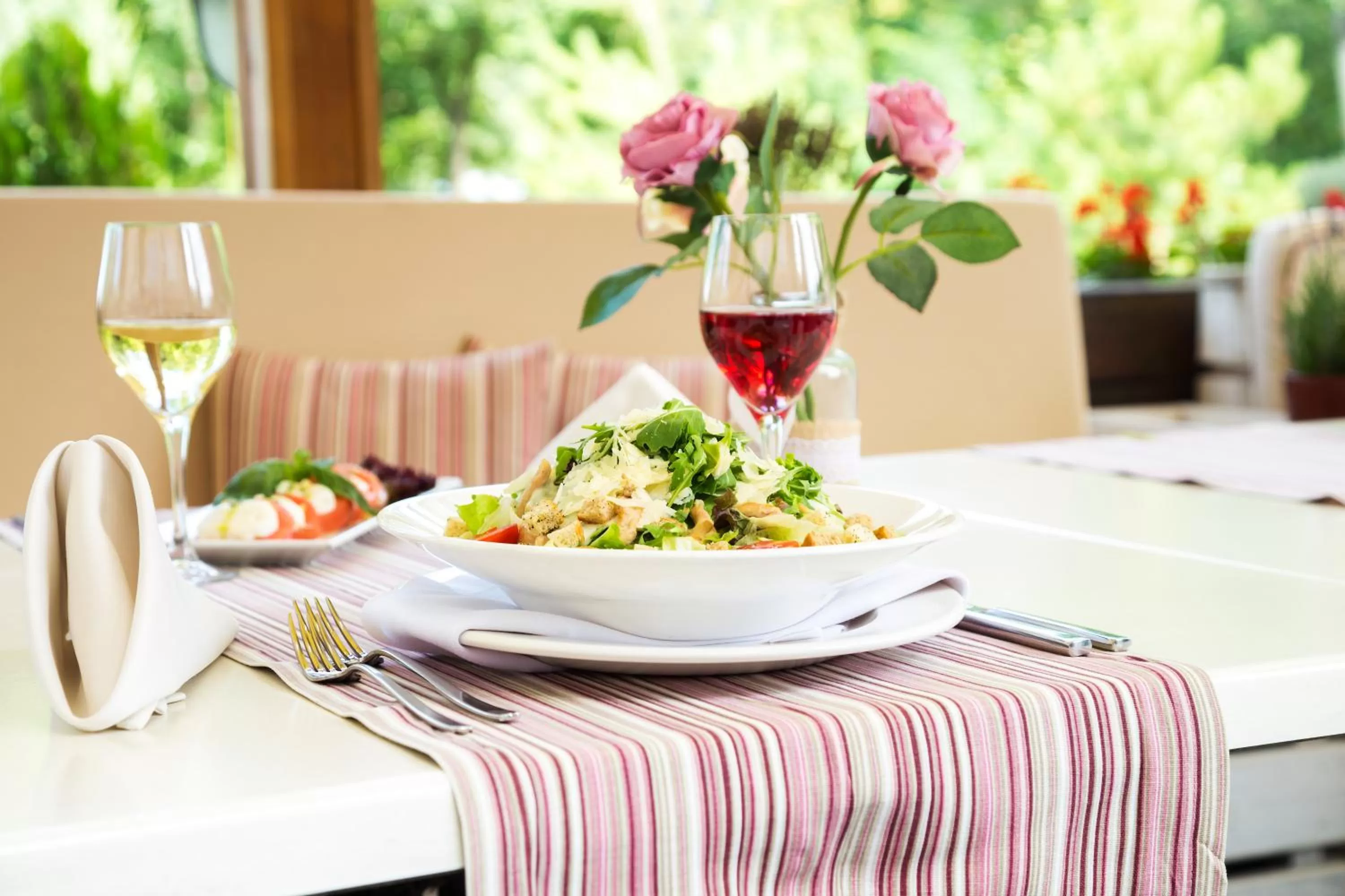 Food and drinks in Landmark Creek Hotel Plovdiv