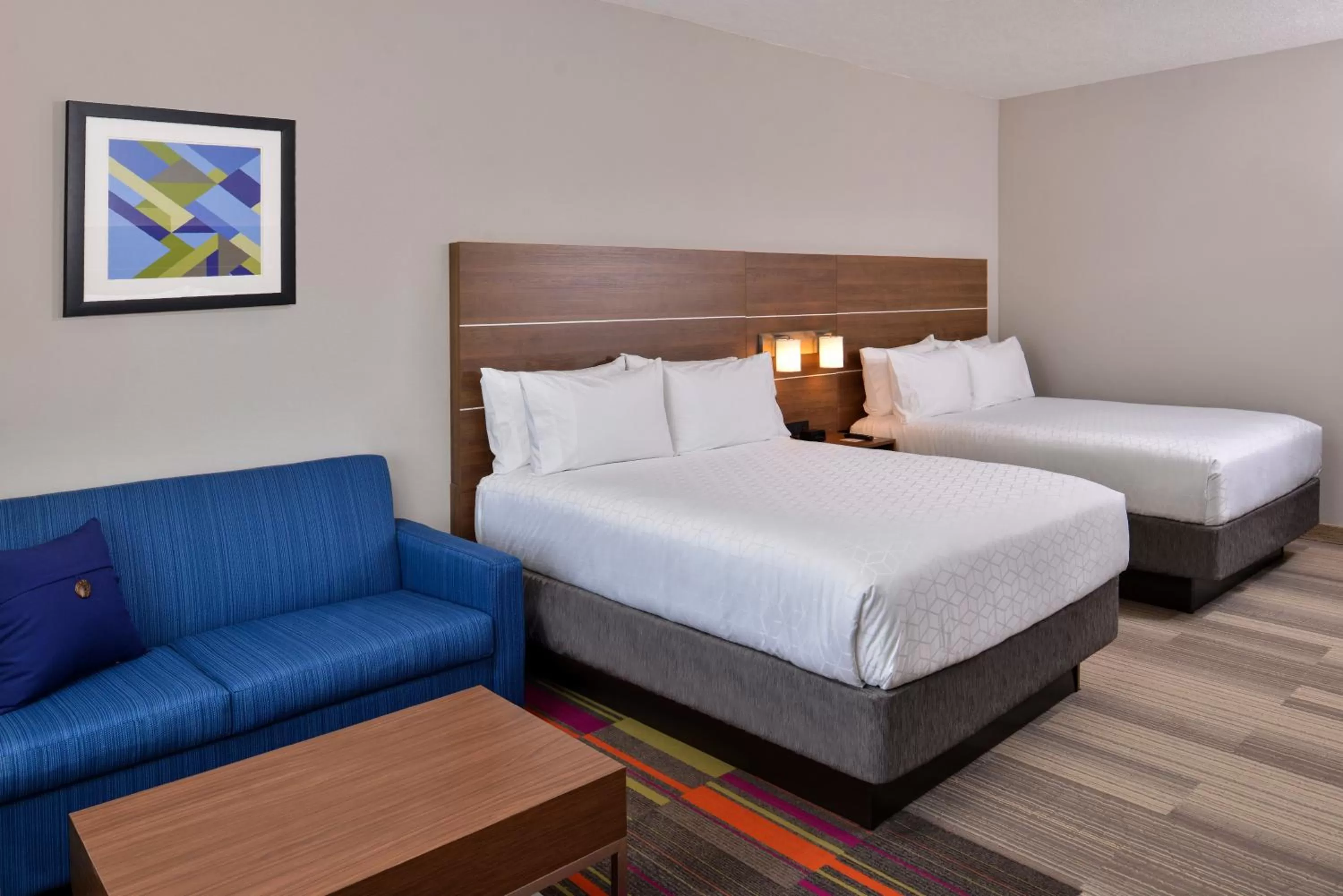 Bed in Holiday Inn Express Melbourne West by IHG