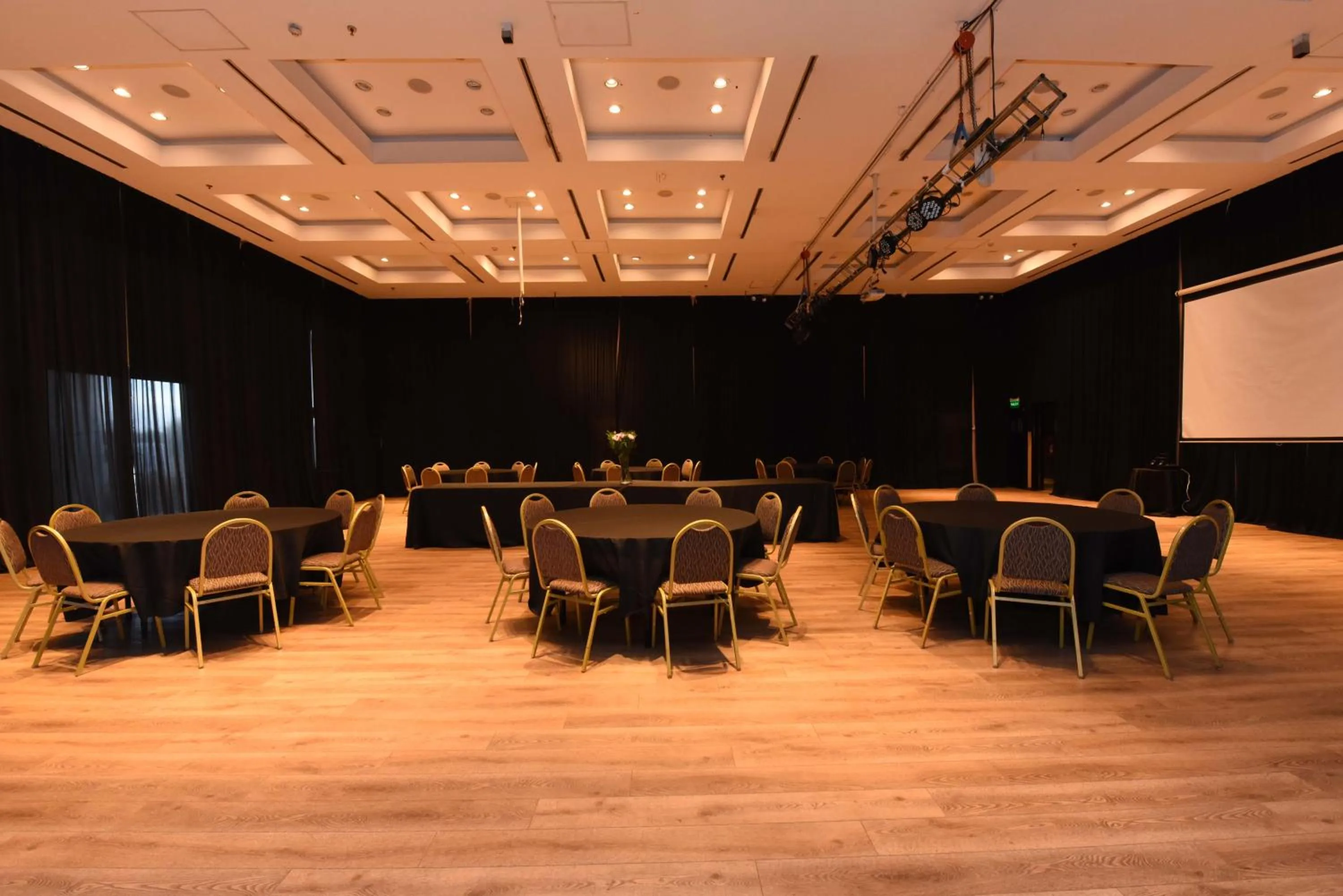 Howard Johnson Resort & Convention Center Ezeiza