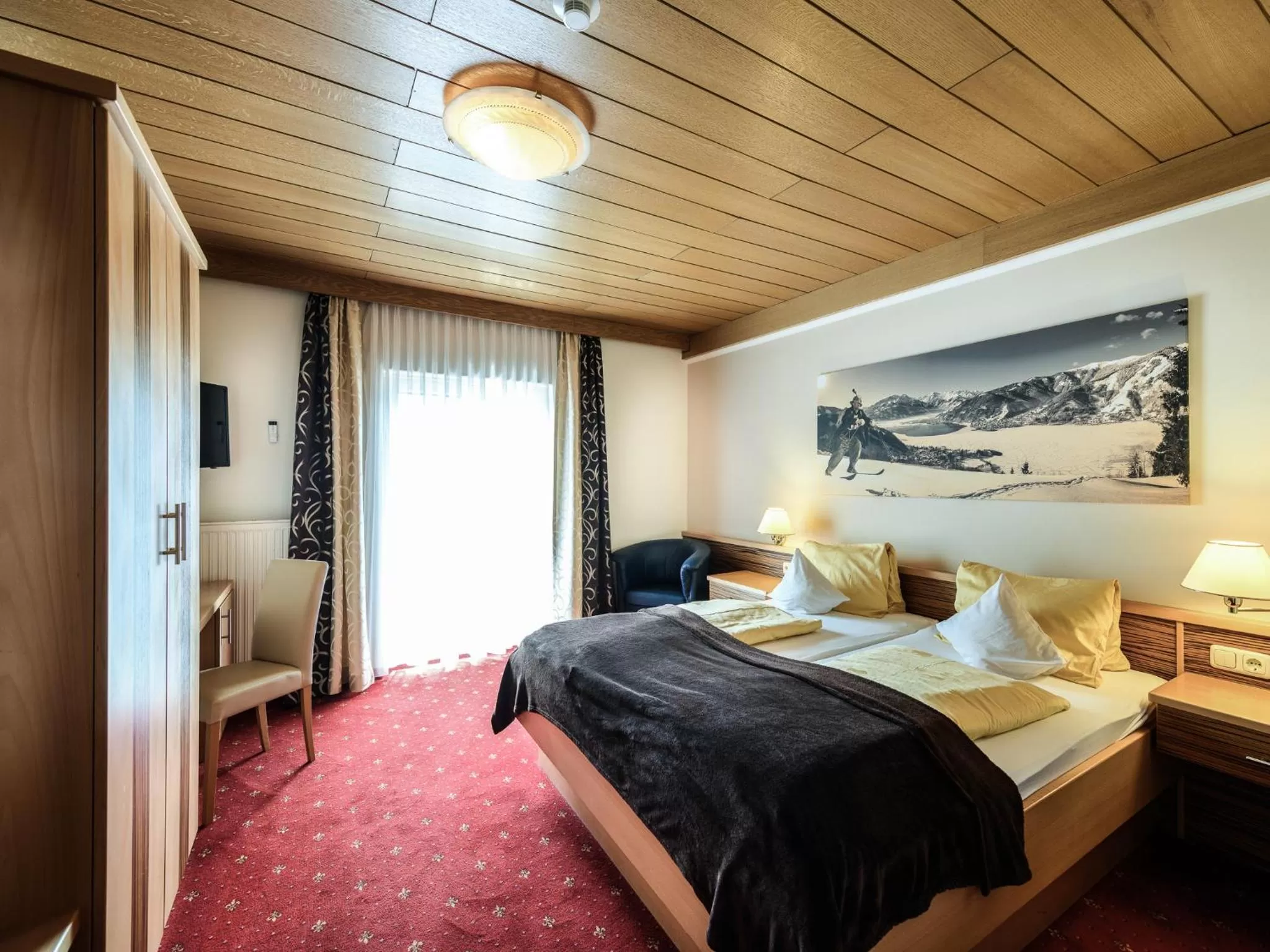 Bed in Hotel Victoria