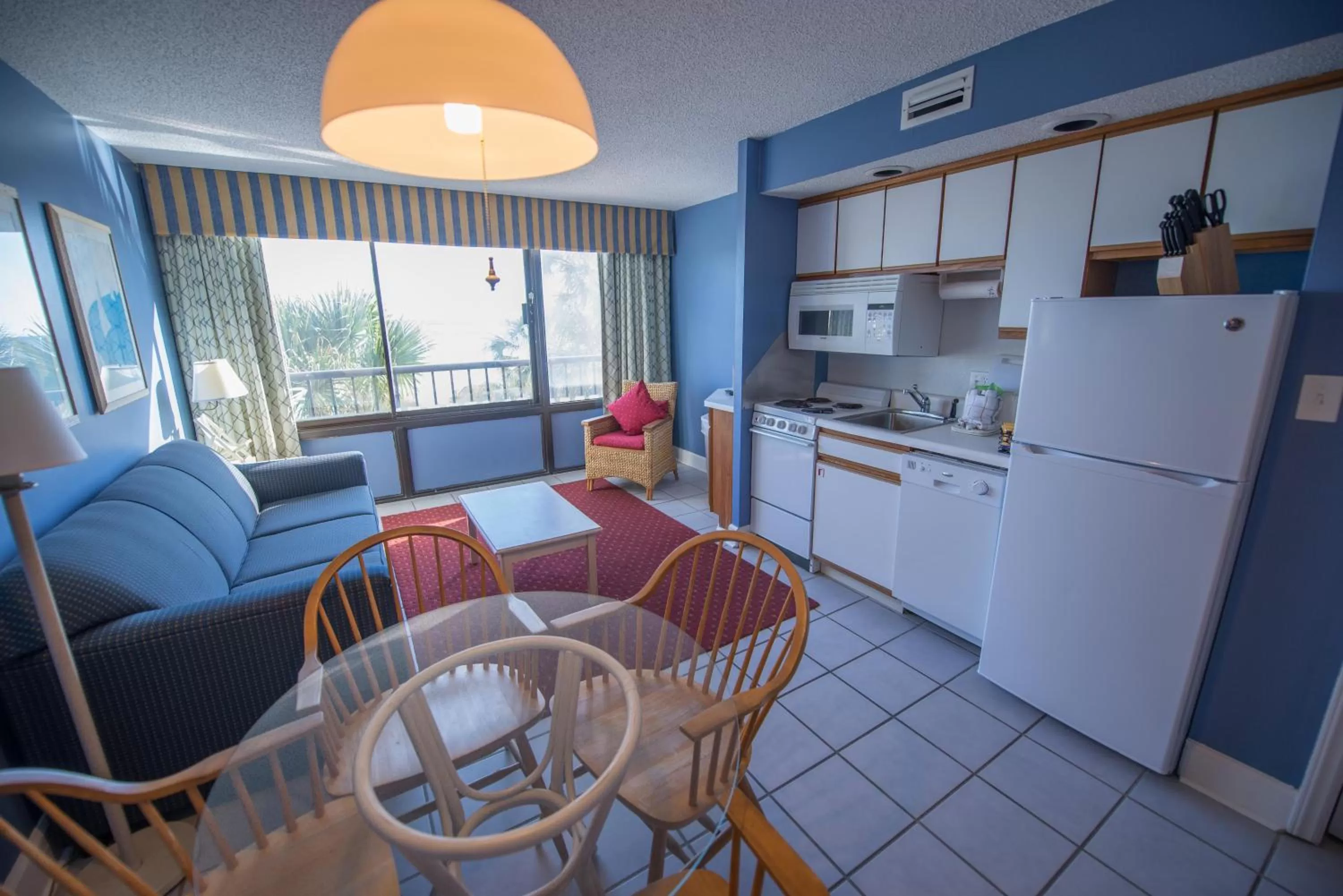 Kitchen or kitchenette in Ocean Club Resort Myrtle Beach a Ramada by Wyndham