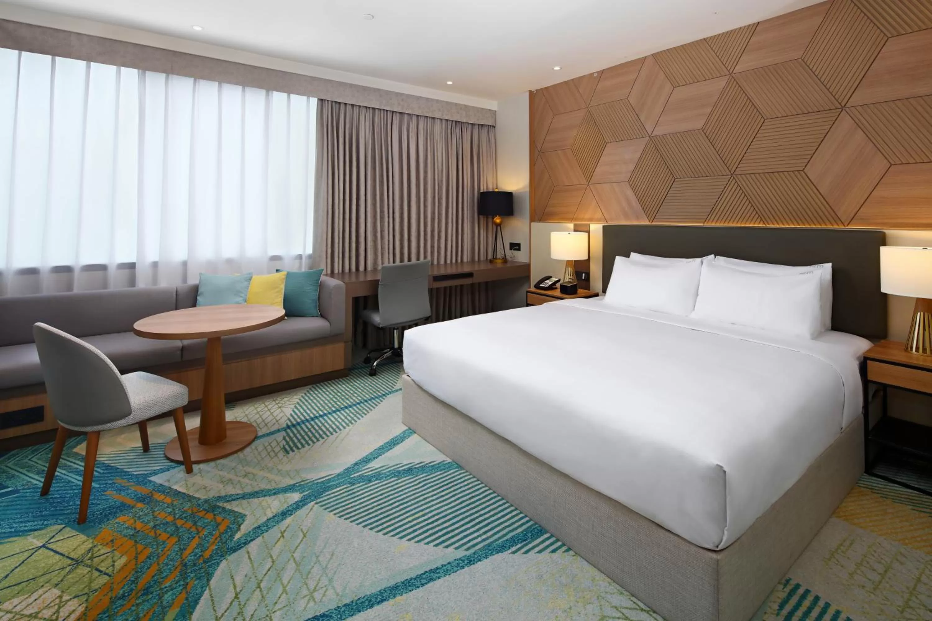 Bedroom, Bed in Holiday Inn Cebu City by IHG