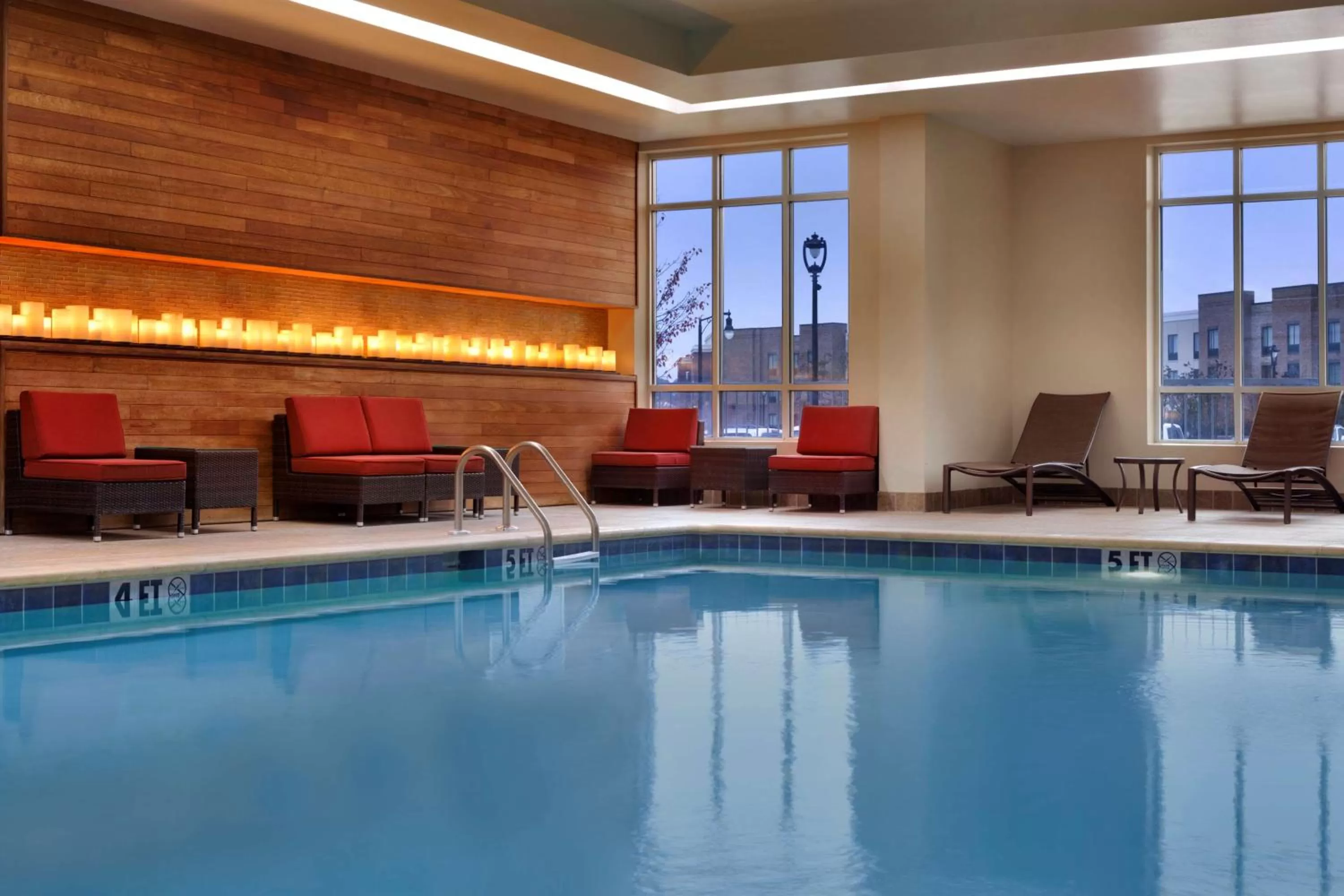 Pool view in Embassy Suites by Hilton Jackson North Ridgeland