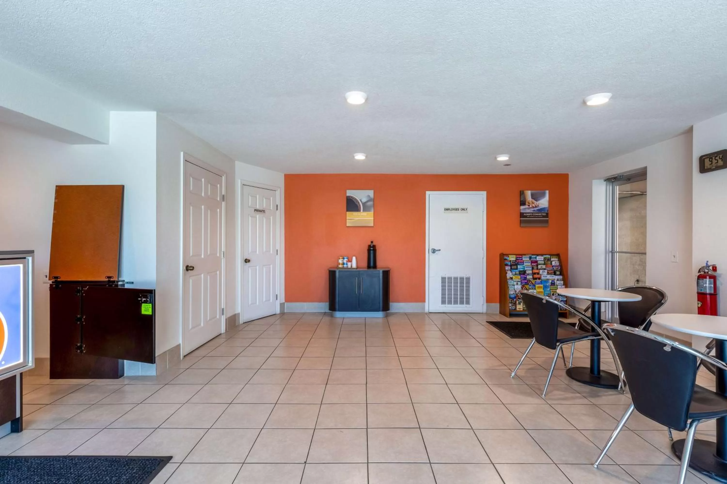 Restaurant/places to eat in Motel 6-Houston, TX - East