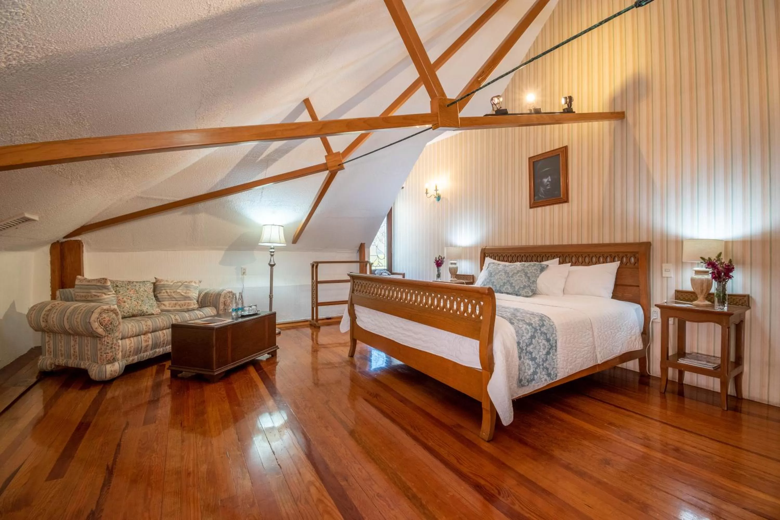 Photo of the whole room in Quinta Las Acacias Hotel Boutique