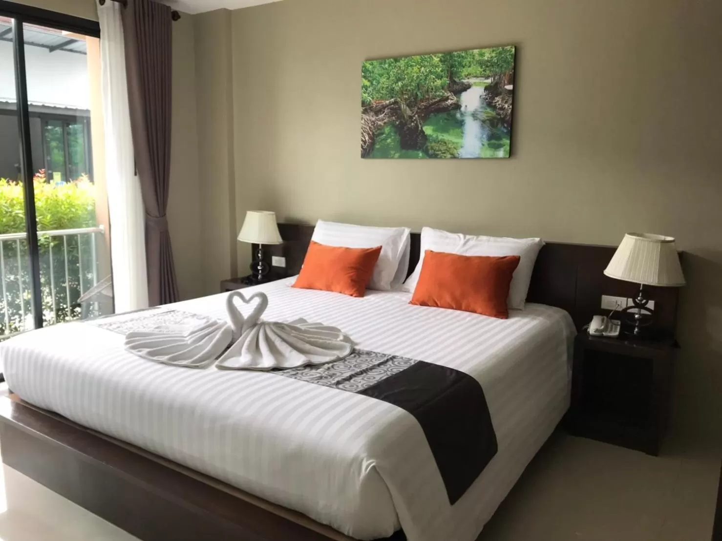 Bed in Aonang Sea Valley Resort