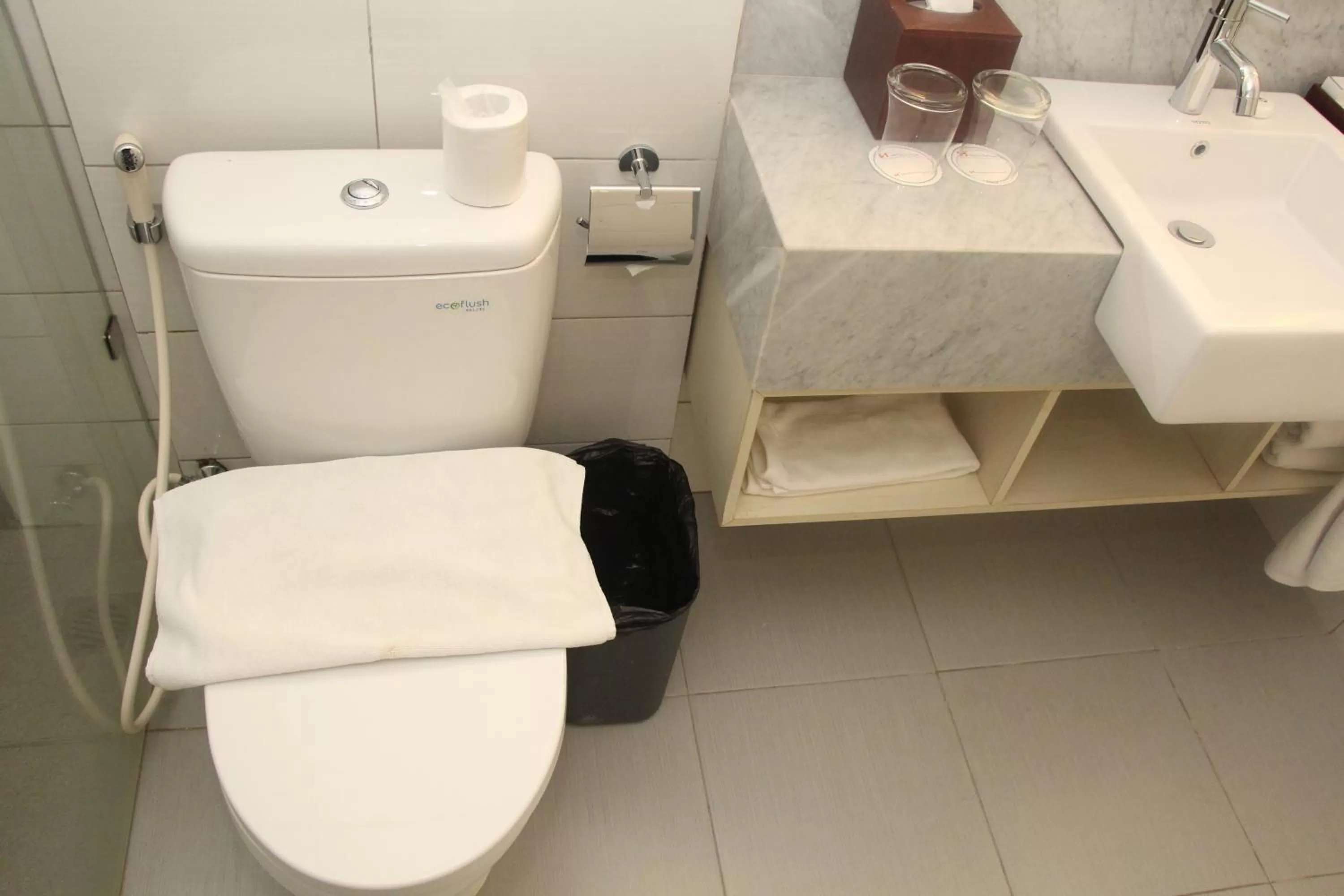 Toilet in Swiss-Belinn Balikpapan