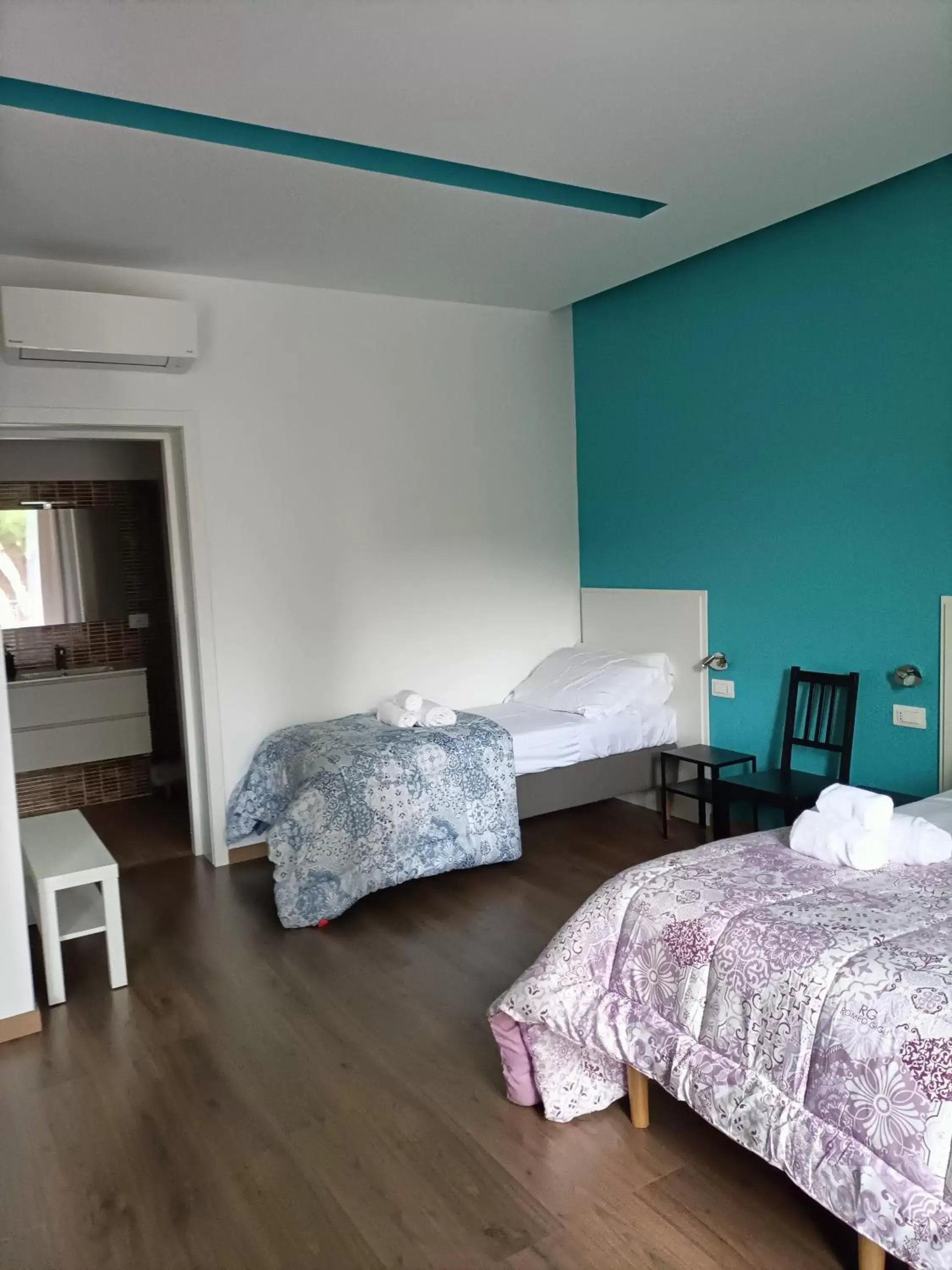 Luxury Triple Room in Luxury B&B Iolanda Luxury Triple Room in Luxury B&B Iolanda