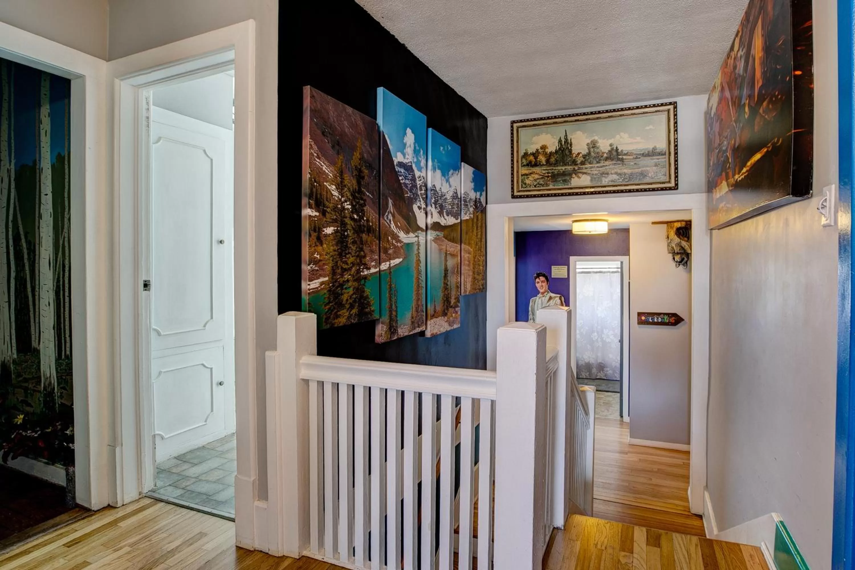 Decorative detail, Lobby/Reception in The Oasis on Eisenhower