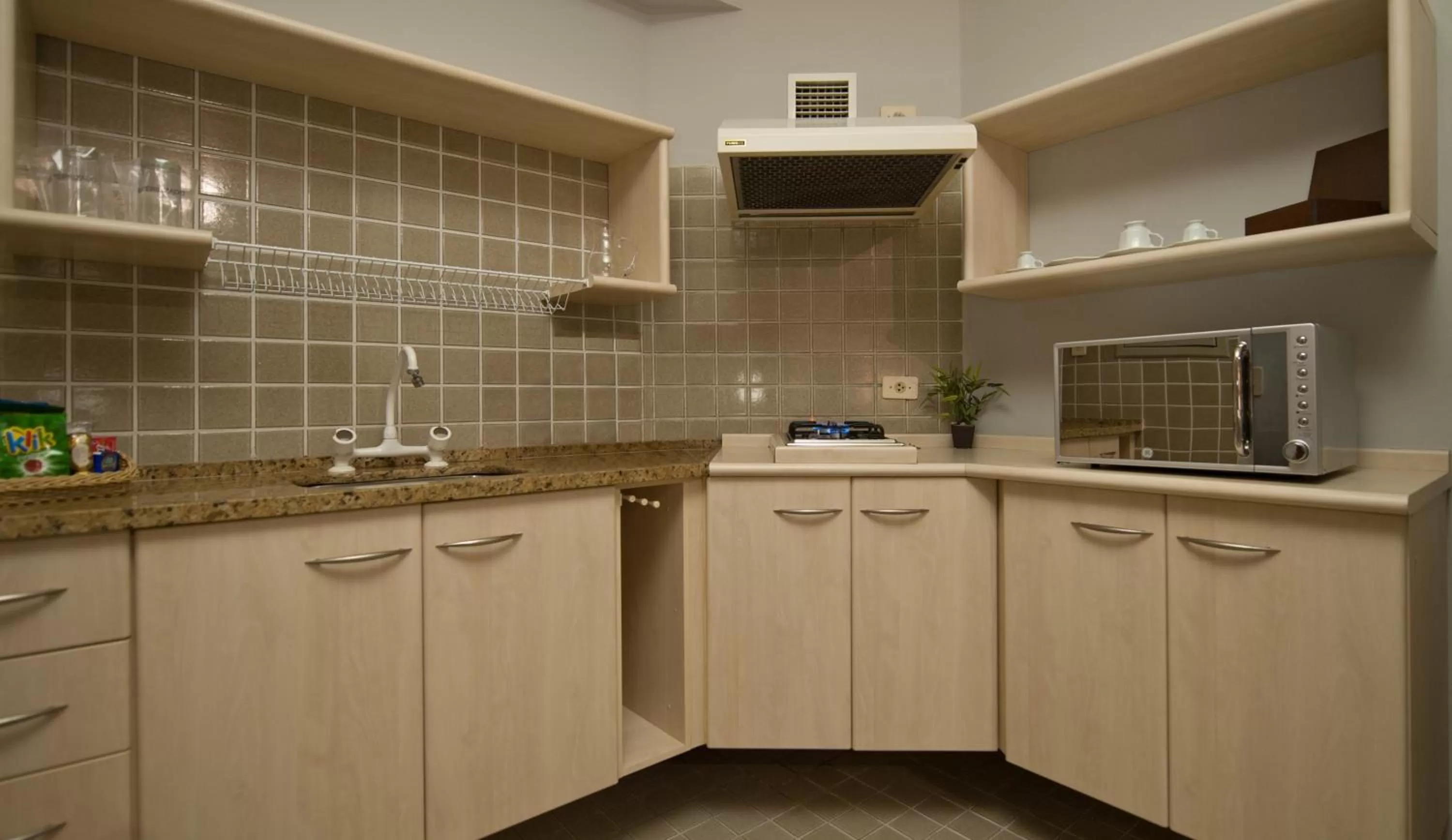 Kitchen or kitchenette in Hotel Sequóia Alphaville