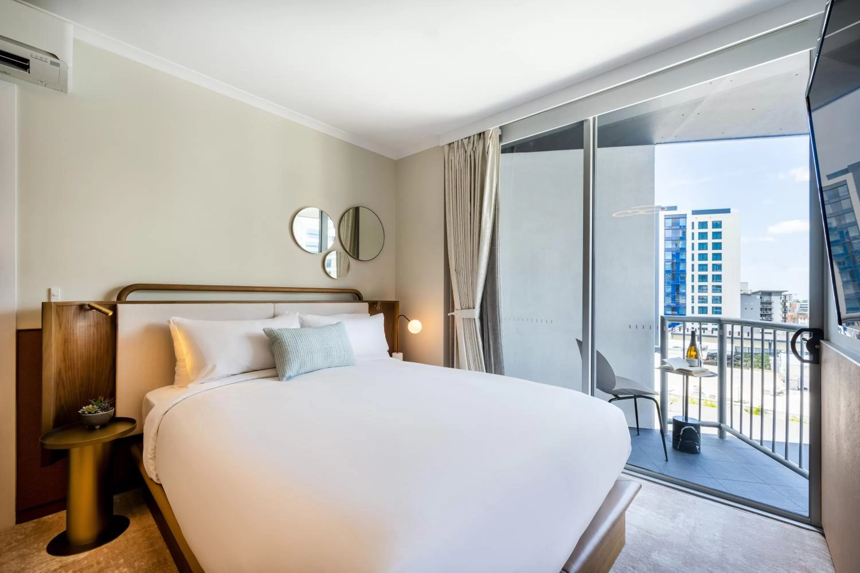 Bed in Mantra Terrace Brisbane