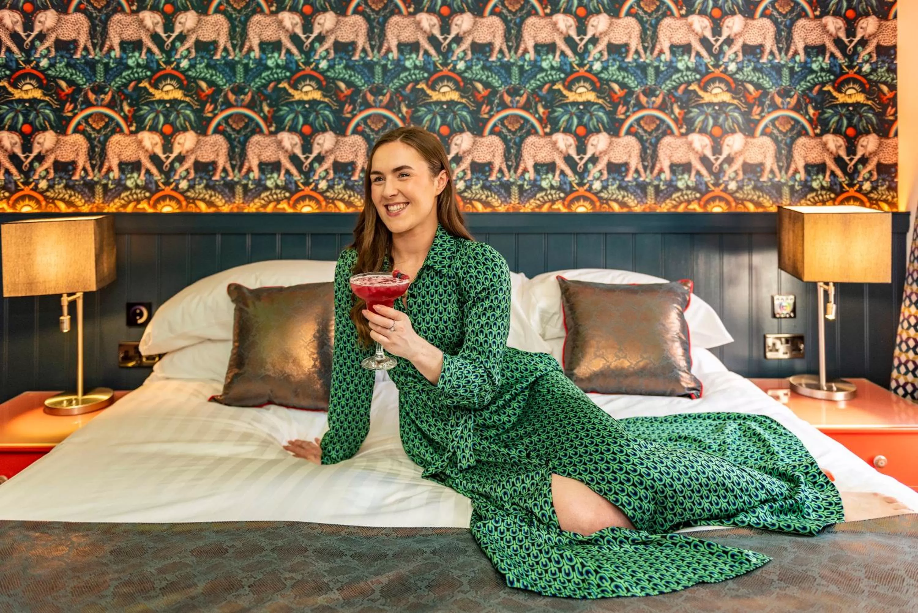 Bedroom, Bed in Crown Quarter