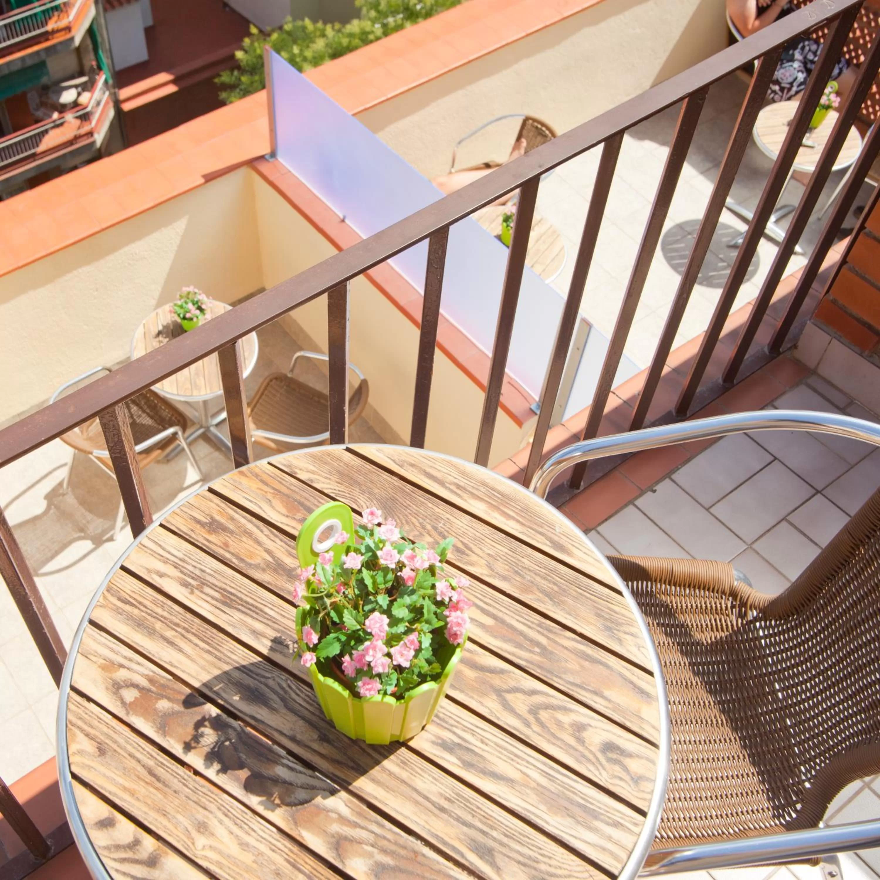 Balcony/Terrace in Hotel Everest
