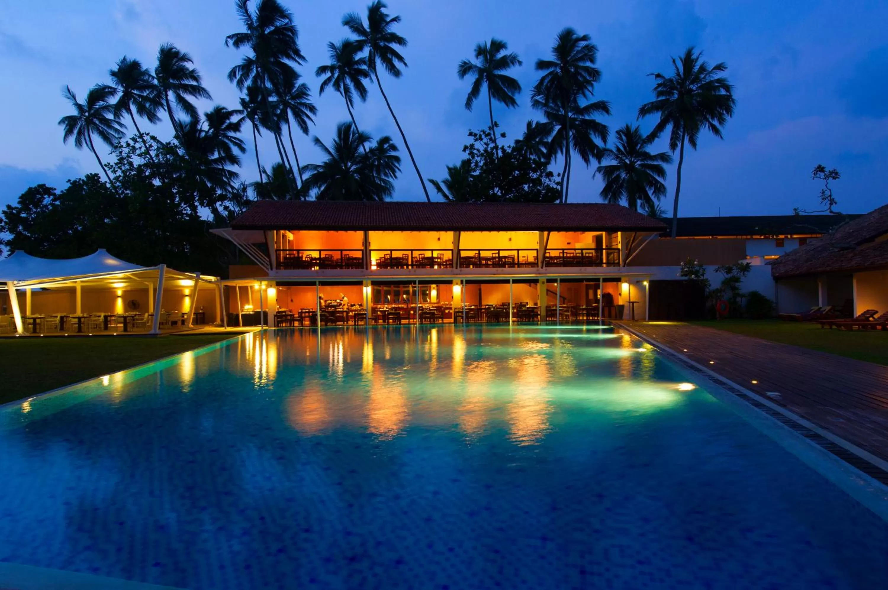 Swimming pool in Thaala Bentota