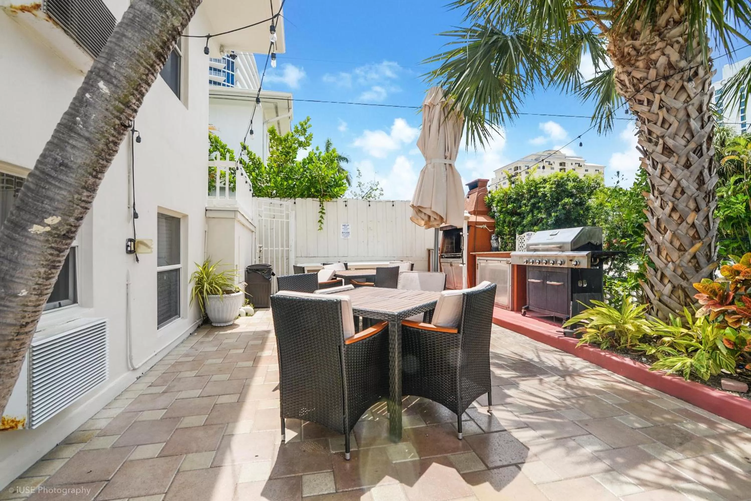 Seating area in Soleado Hotel