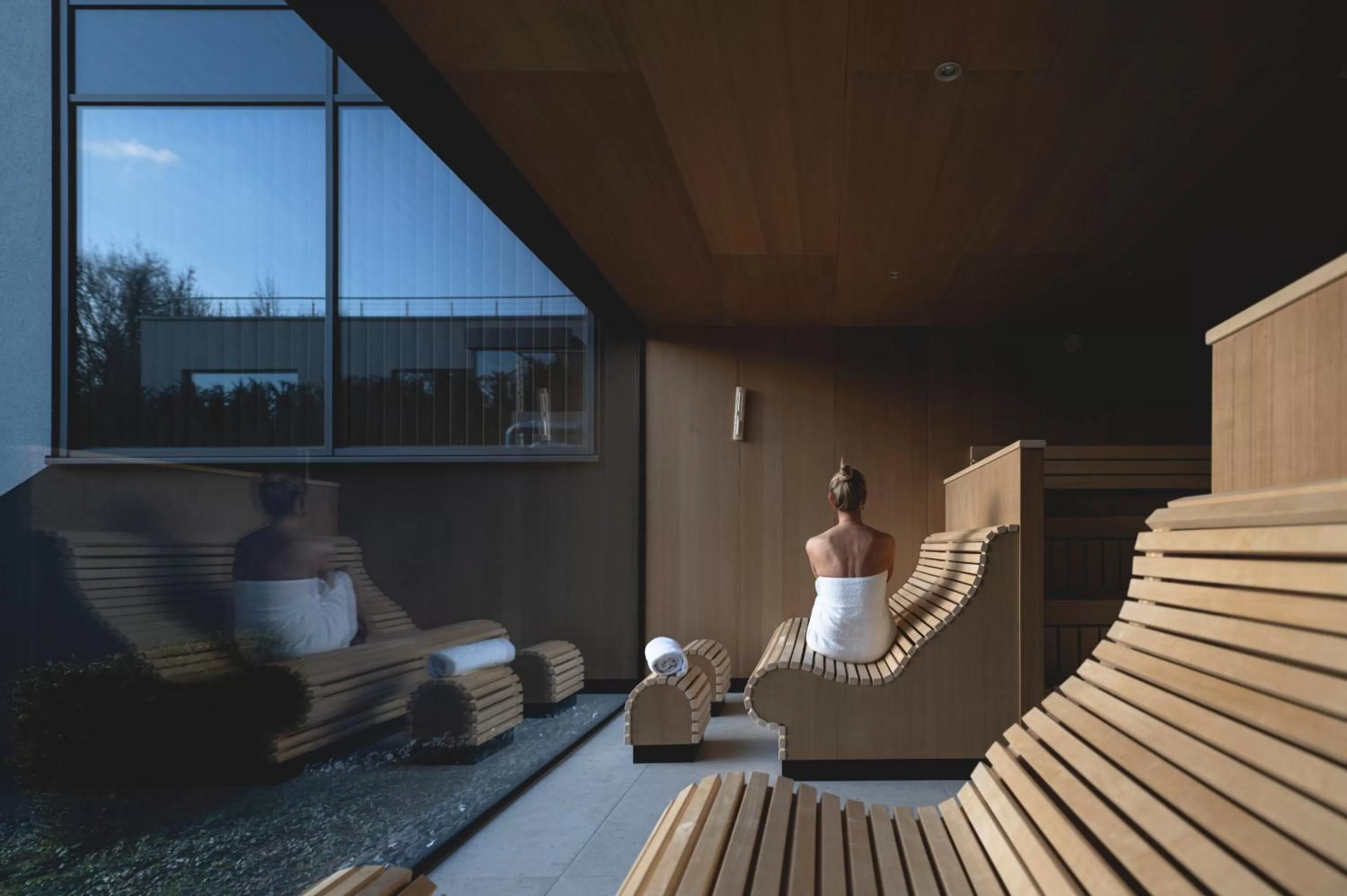 Spa and wellness centre/facilities in Hotel VierJahreszeiten am Seilersee