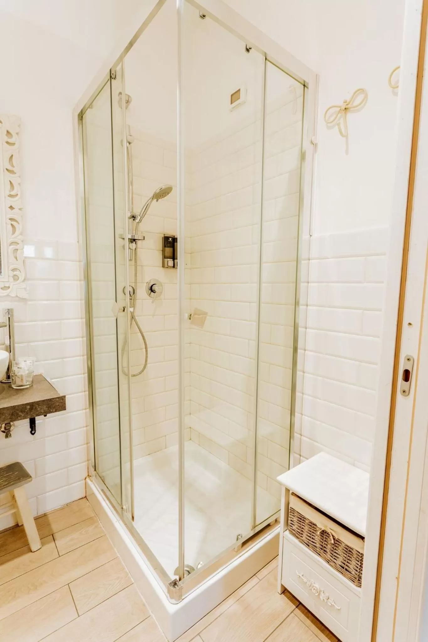 Bathroom in Vatican Boutique inn