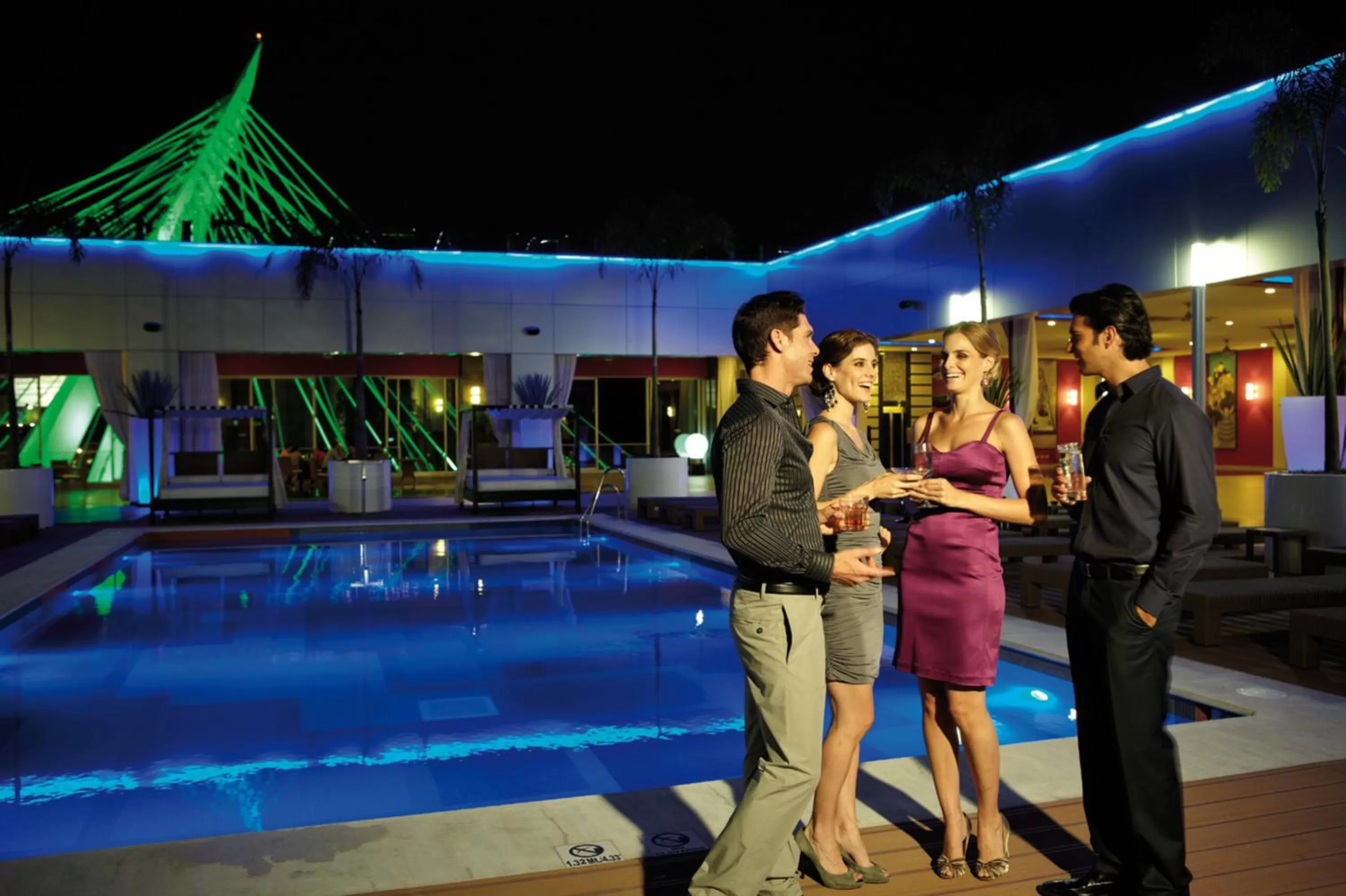 Swimming pool in Riu Plaza Guadalajara