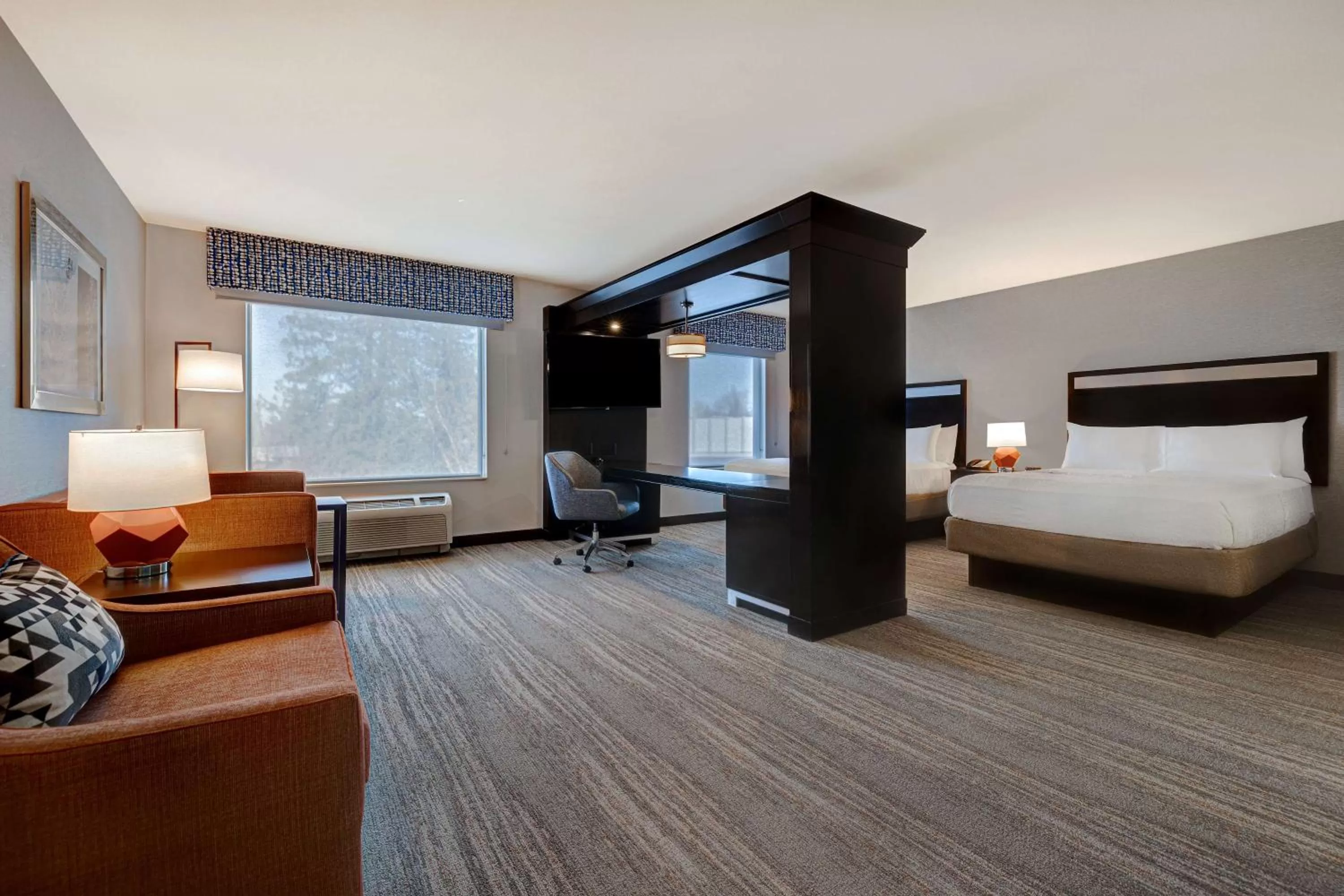 Bedroom, Bed in Hampton Inn & Suites Seattle/Federal Way